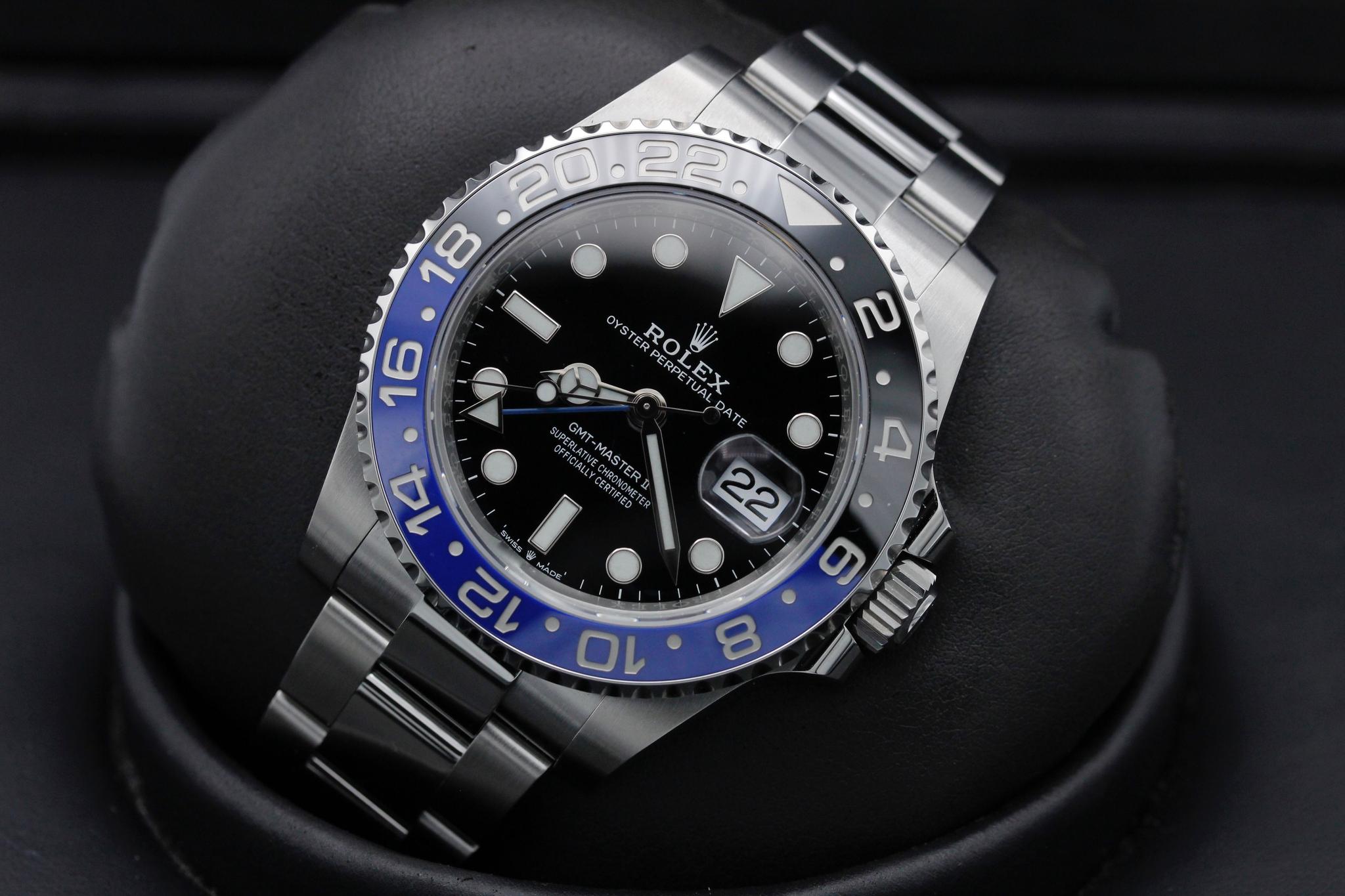 Watch Image 9