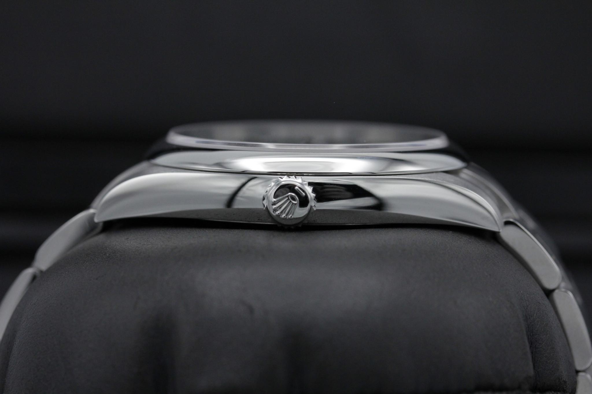 Watch Image 3