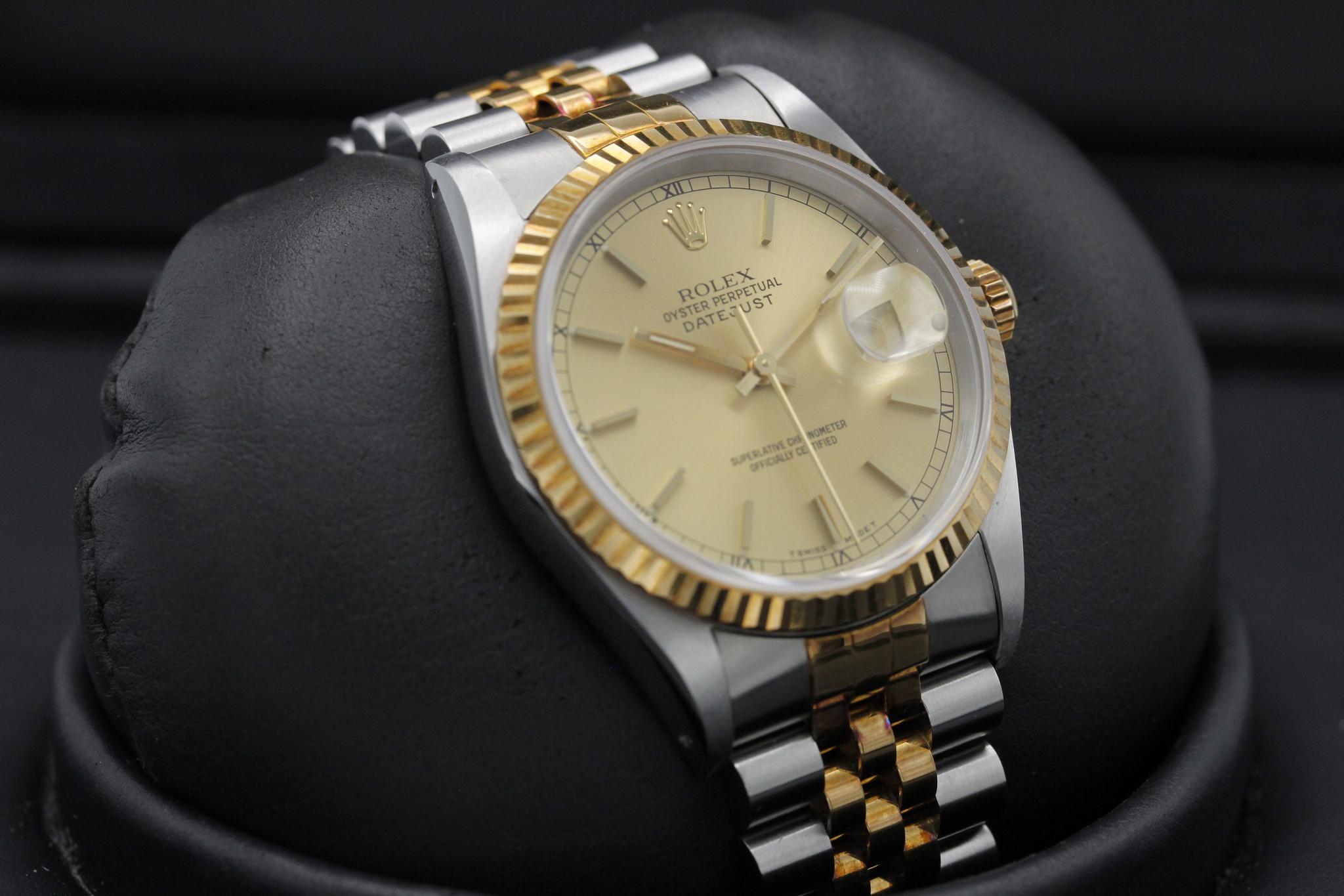 Watch Image 15