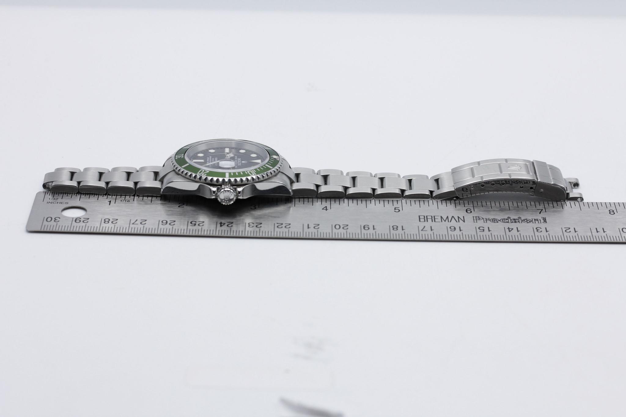 Watch Image 11