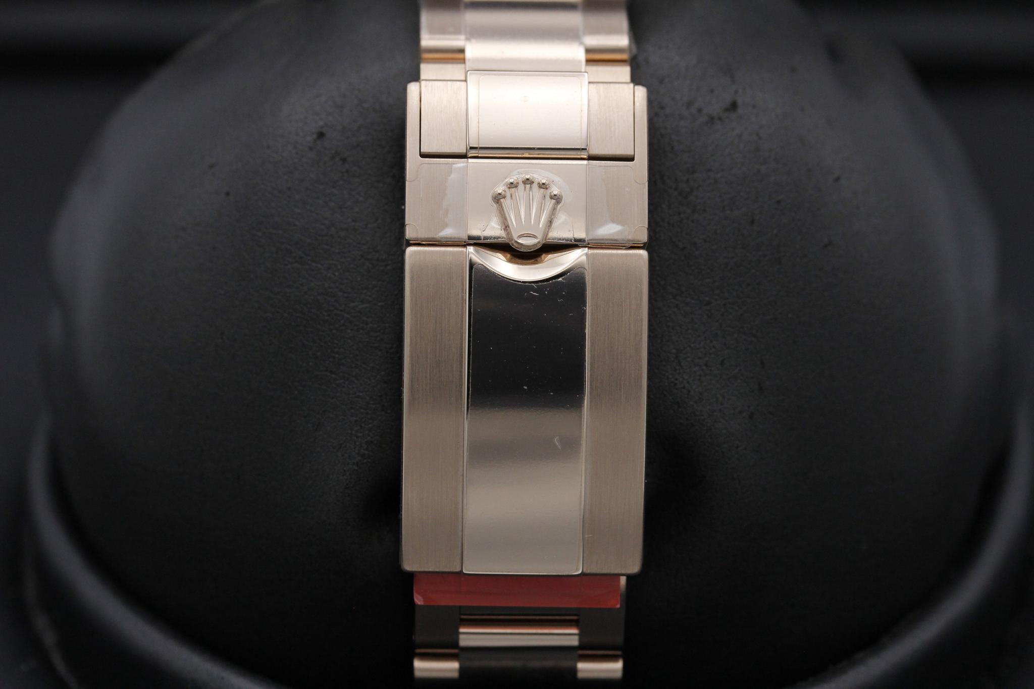 Watch Image 8