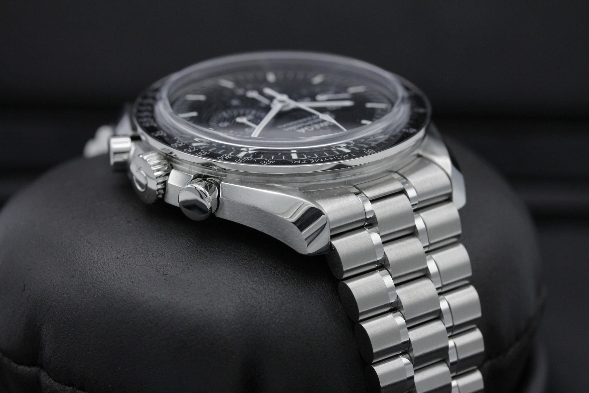 Watch Image 4