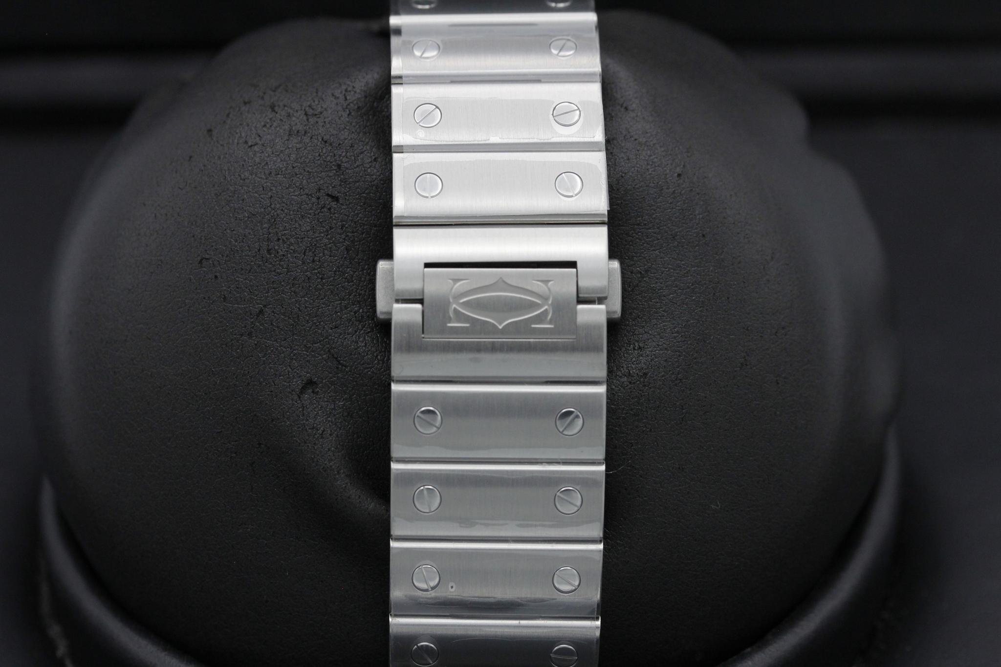 Watch Image 8