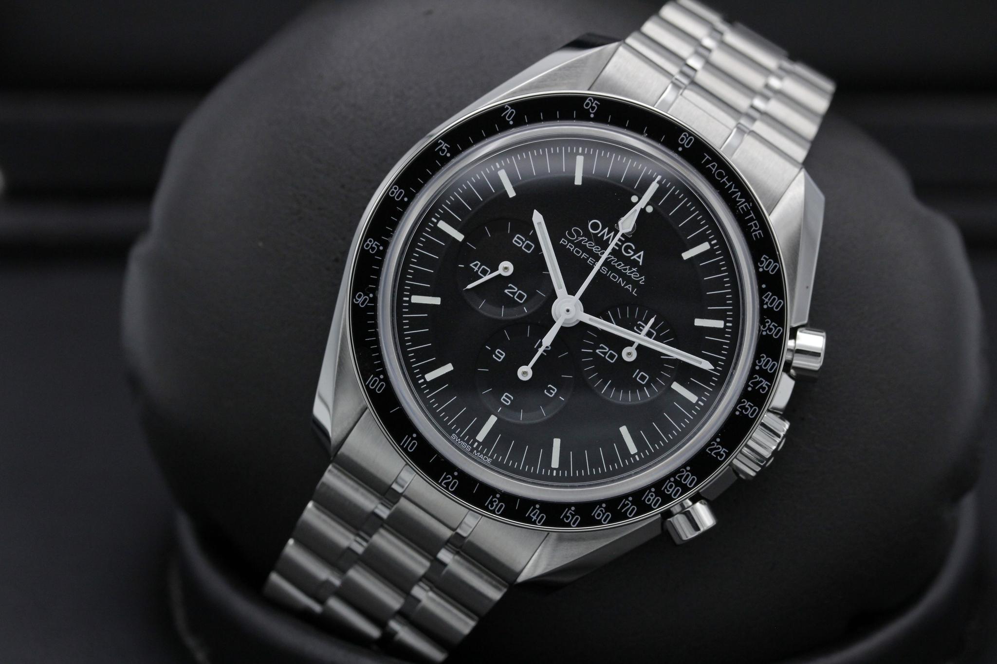 Watch Image 9