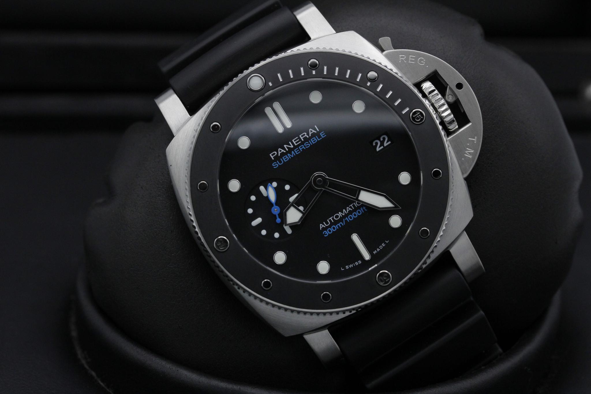 Watch Image 9