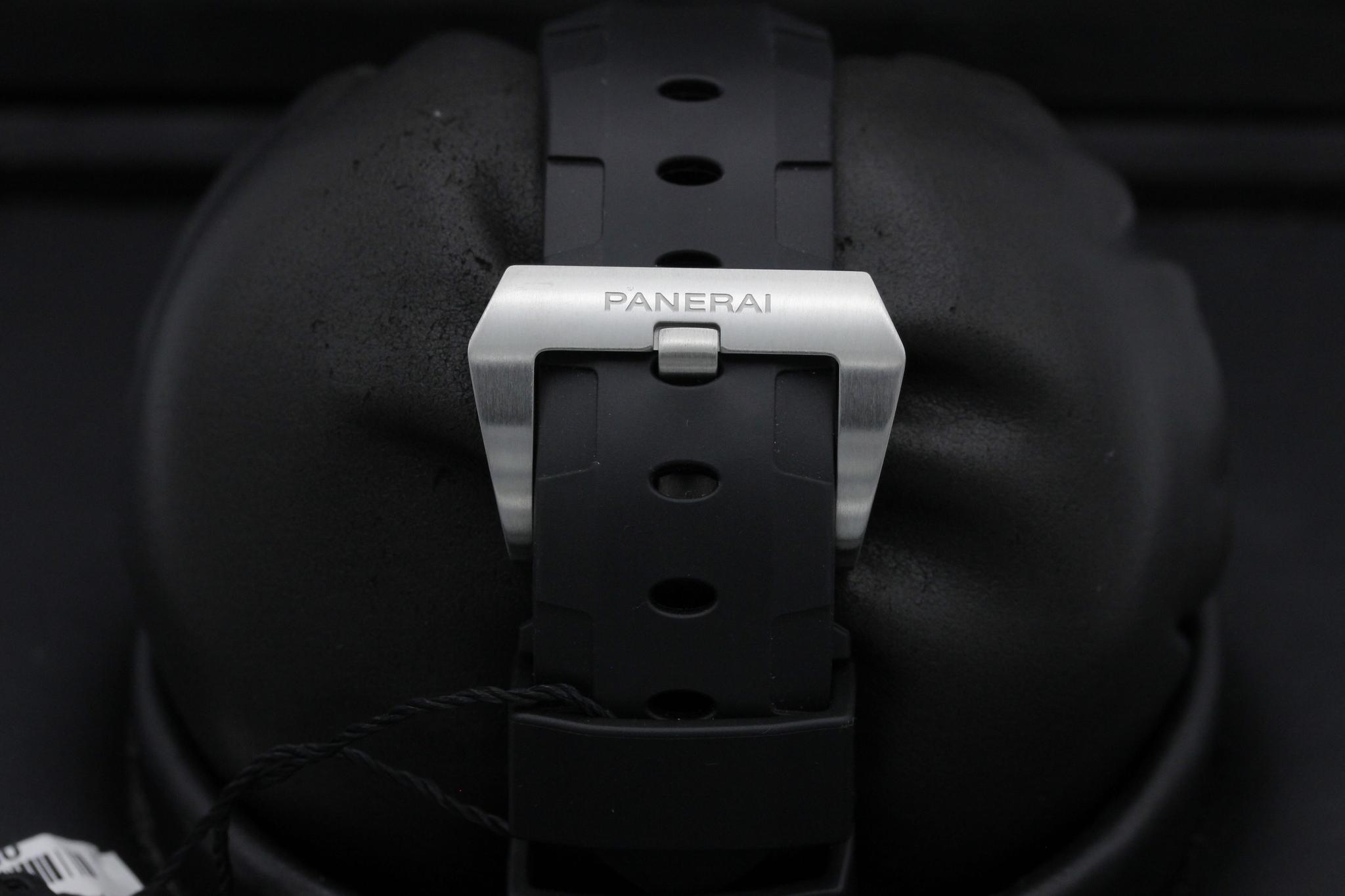Watch Image 7