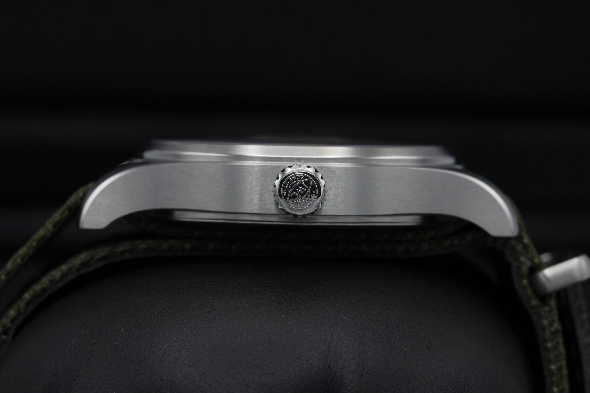 Watch Image 3