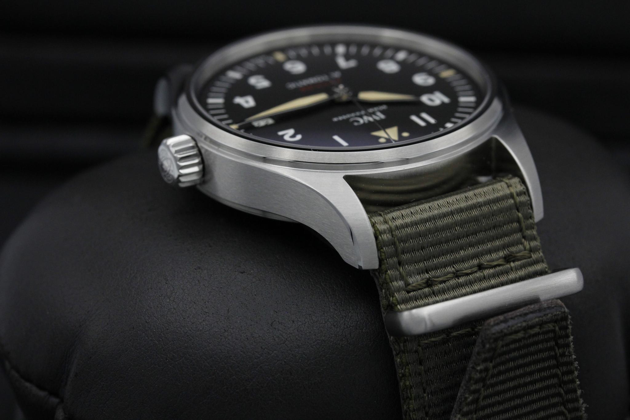 Watch Image 4