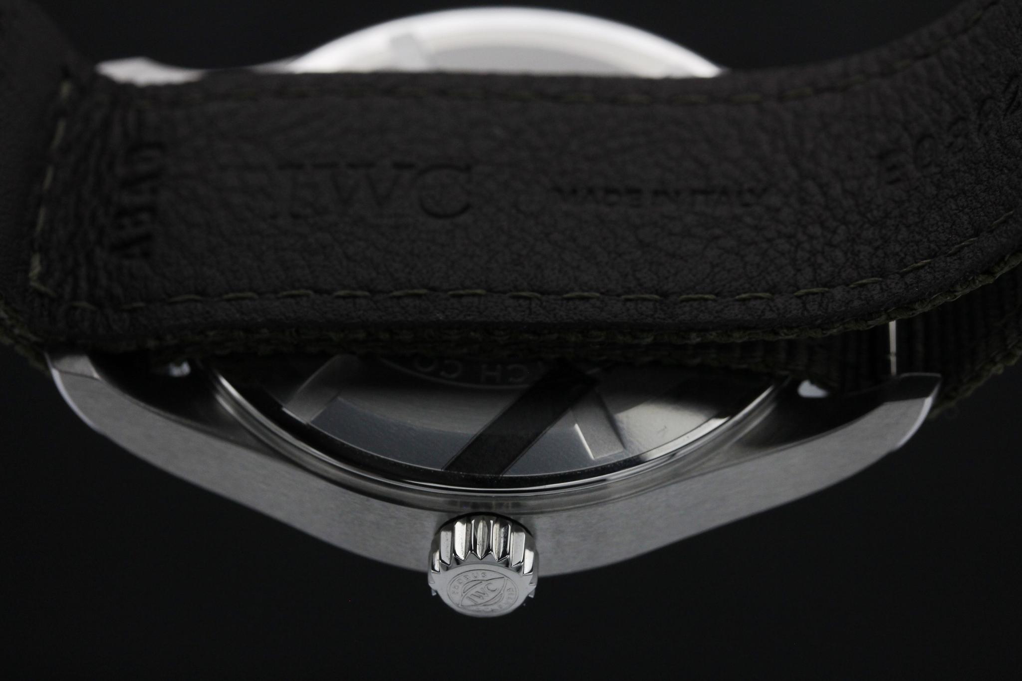 Watch Image 7
