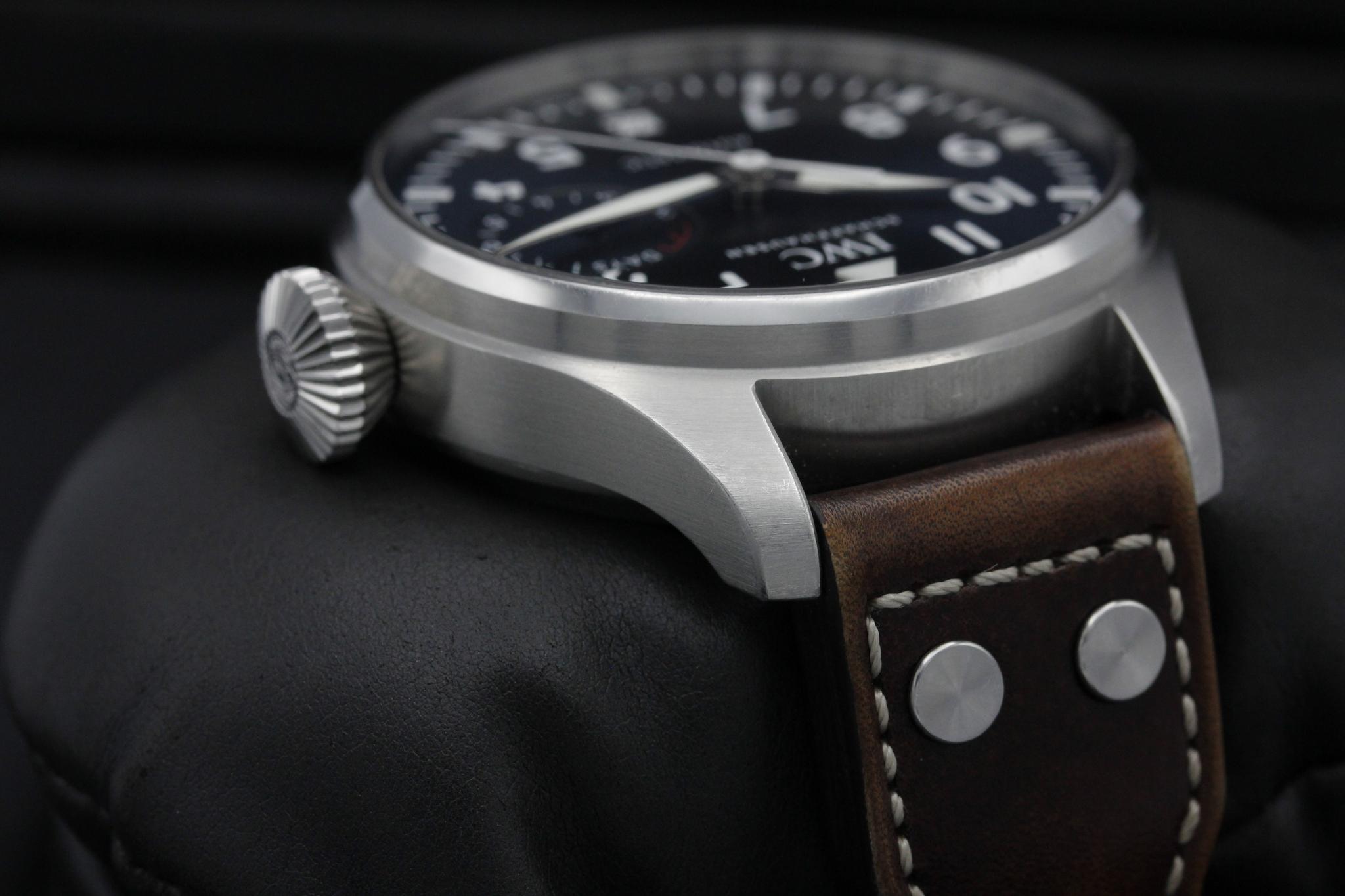 Watch Image 4