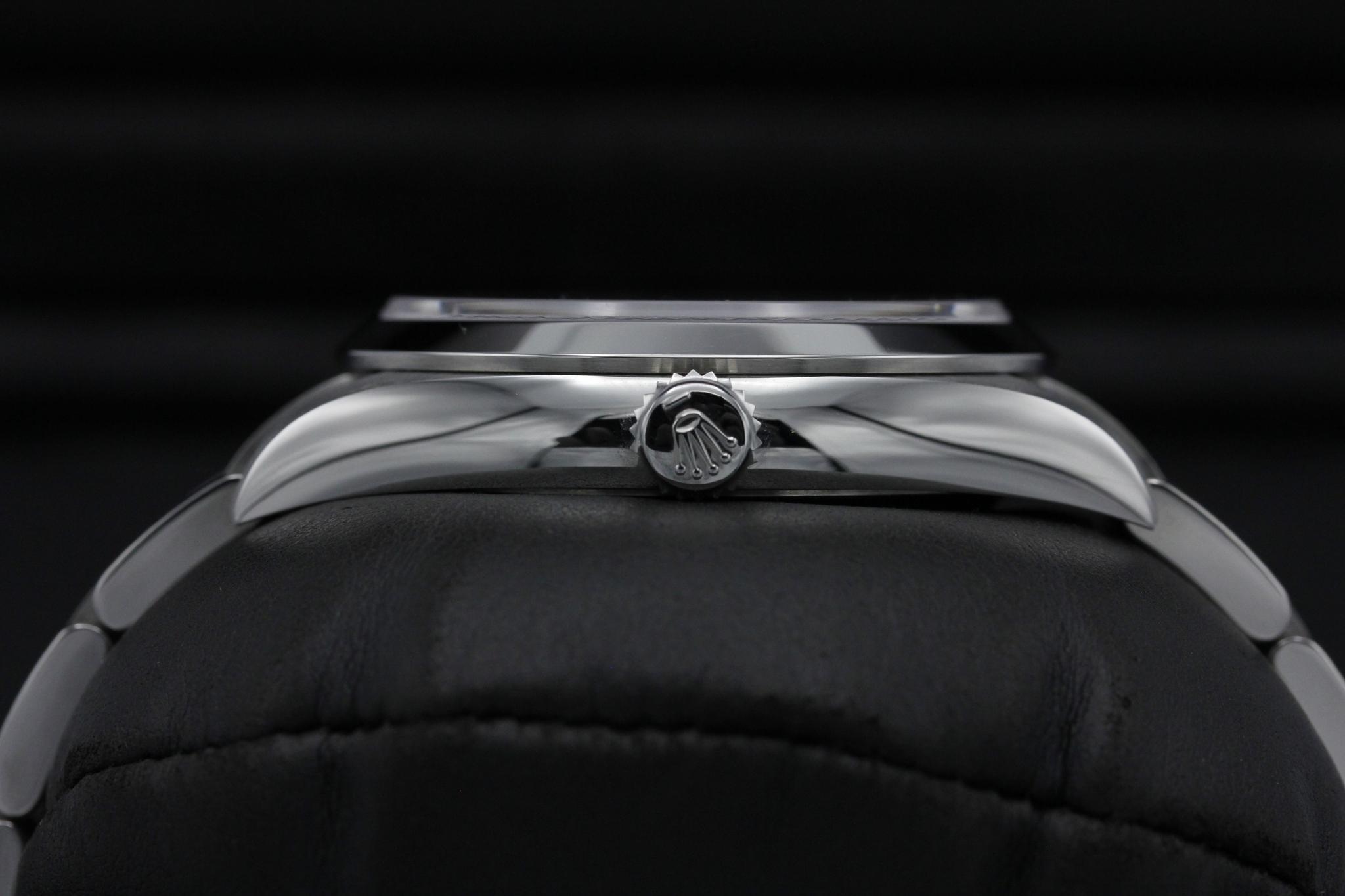 Watch Image 3