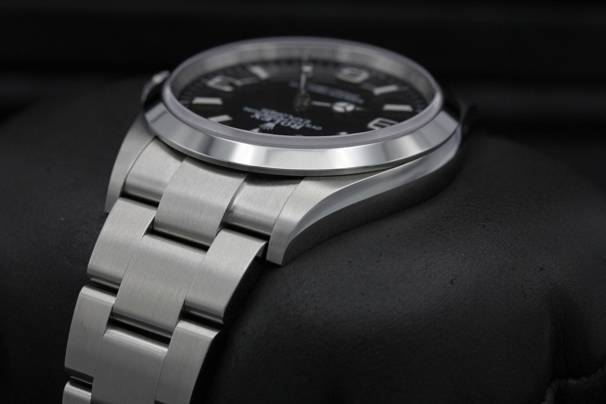 Watch Image 5