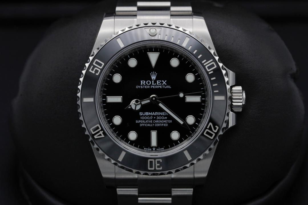 Rolex Submariner No Date 124060