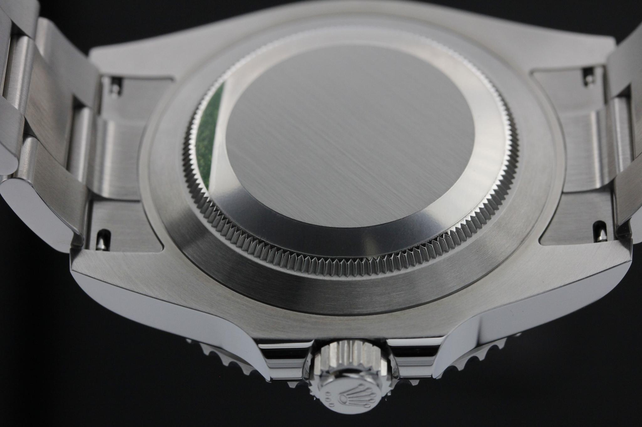 Watch Image 7