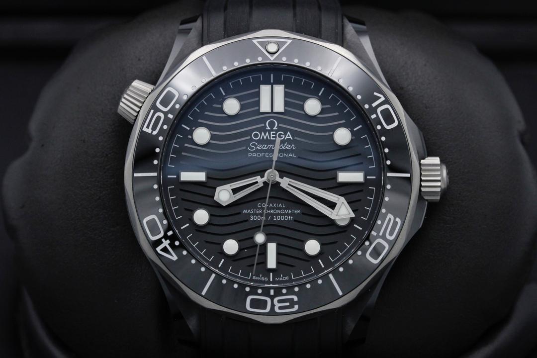 Omega Seamaster Diver 300m Ceramic 210.92.44.20.01.001