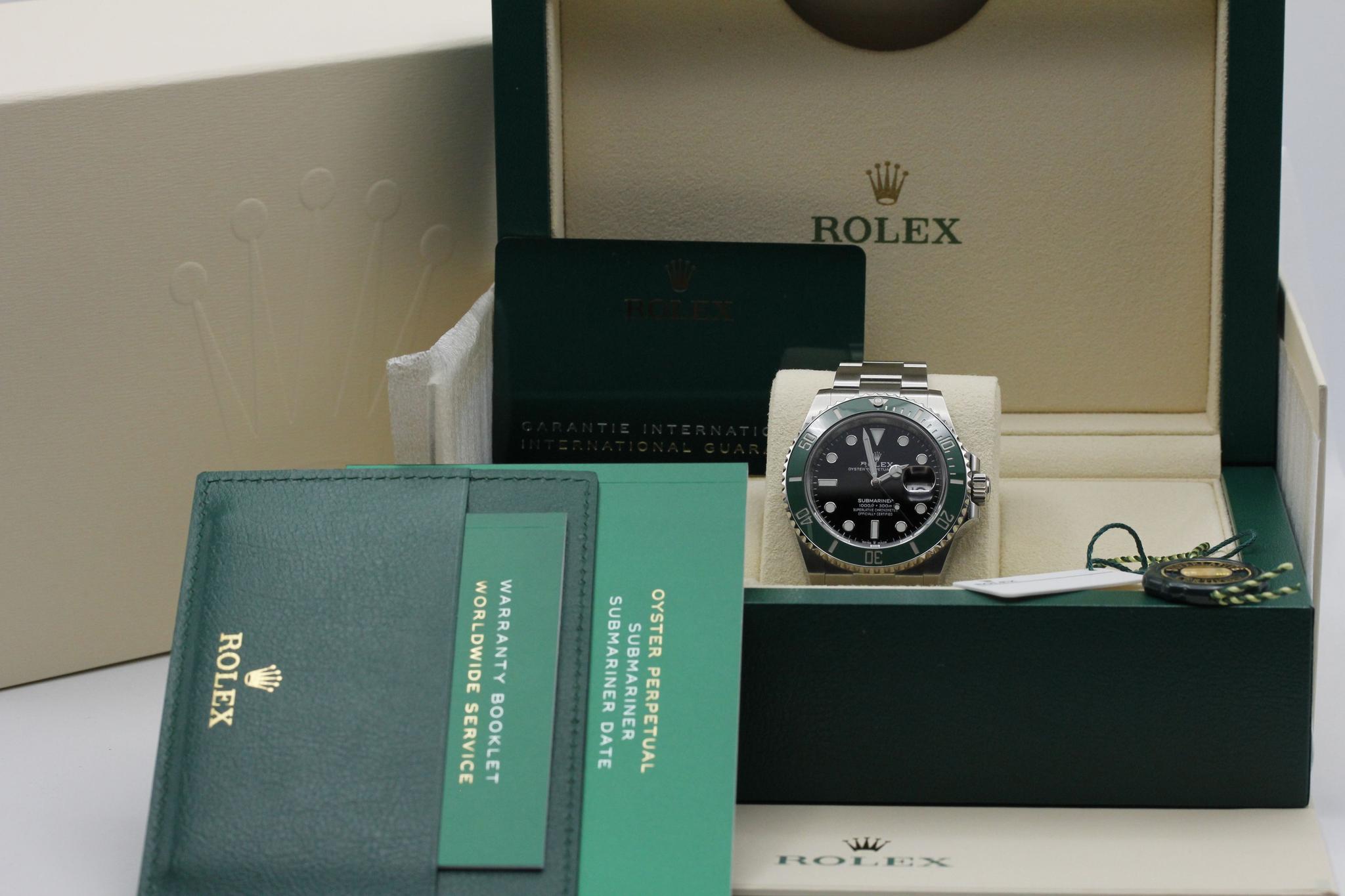 Watch Image 11