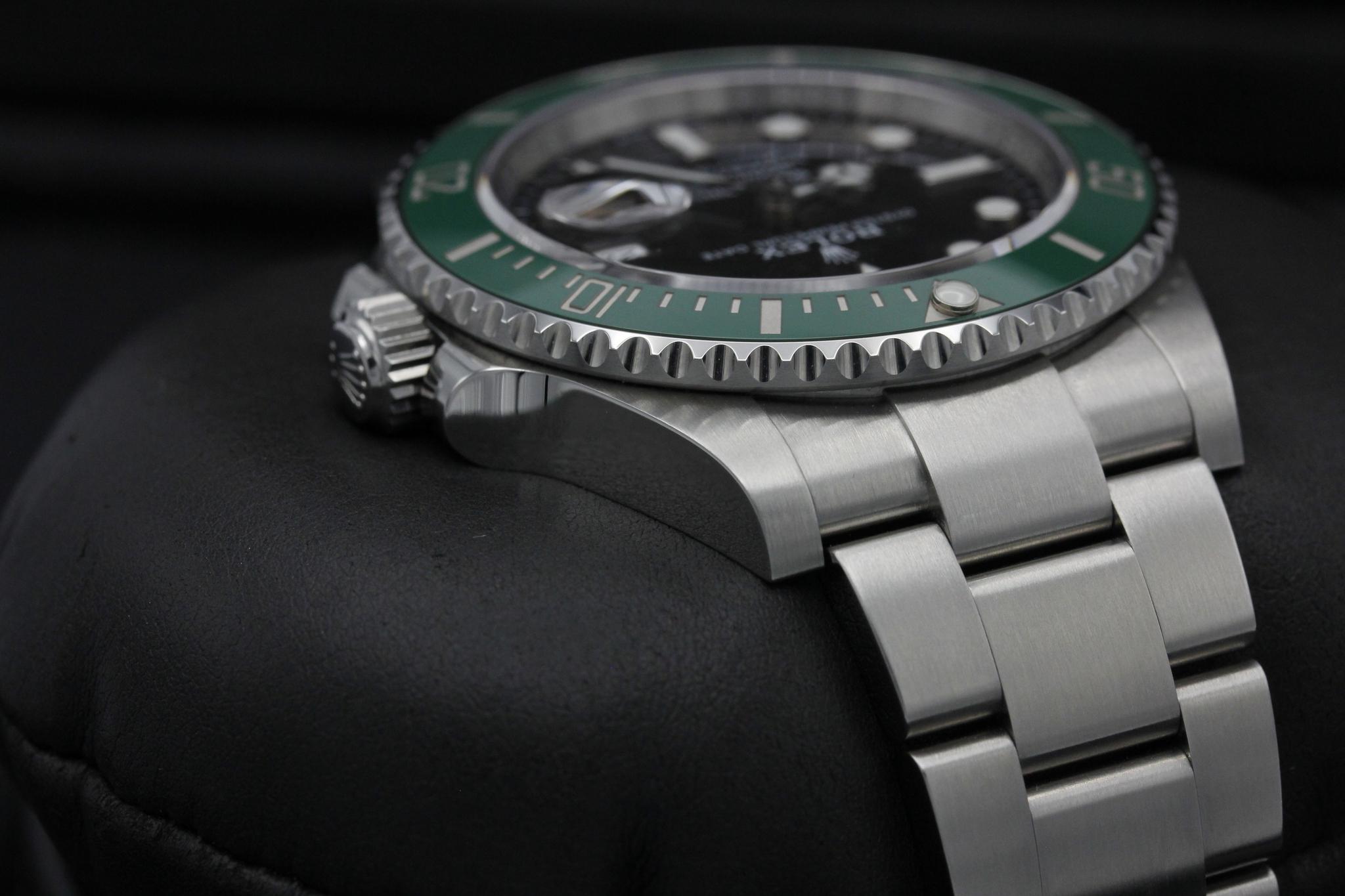 Watch Image 4