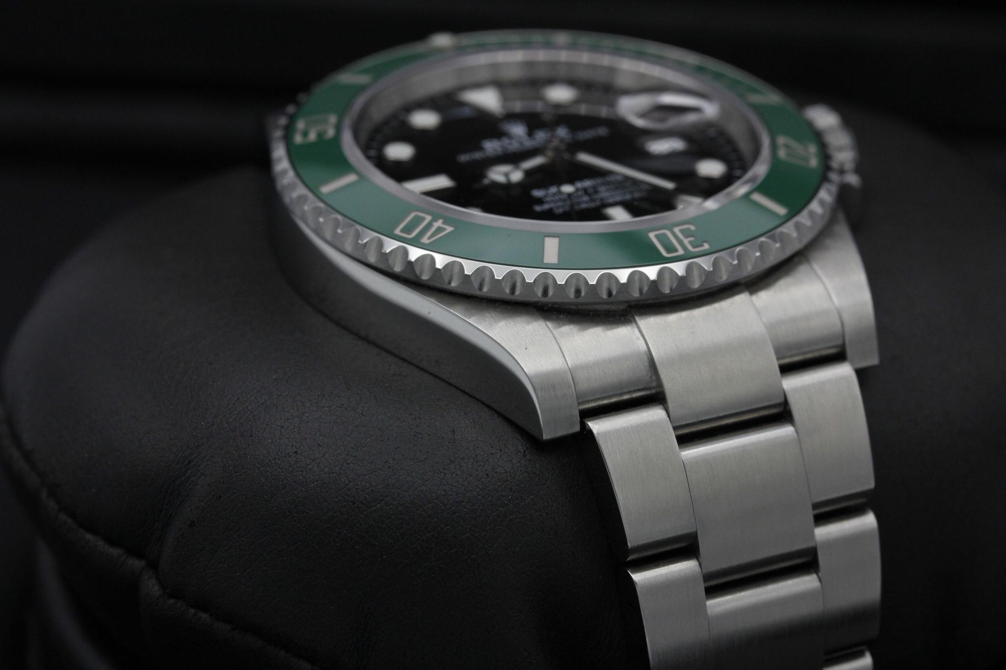 Watch Image 6