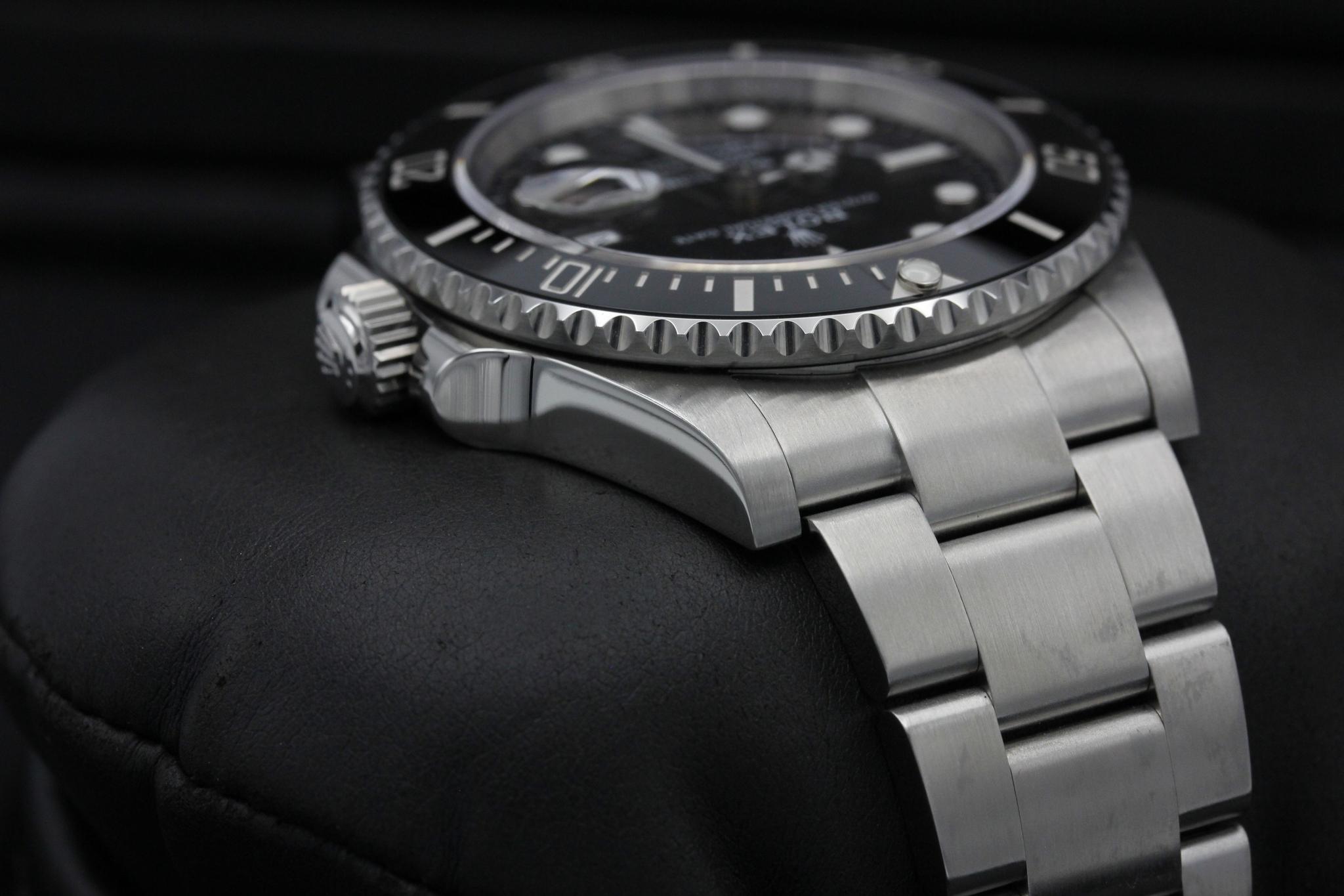 Watch Image 4