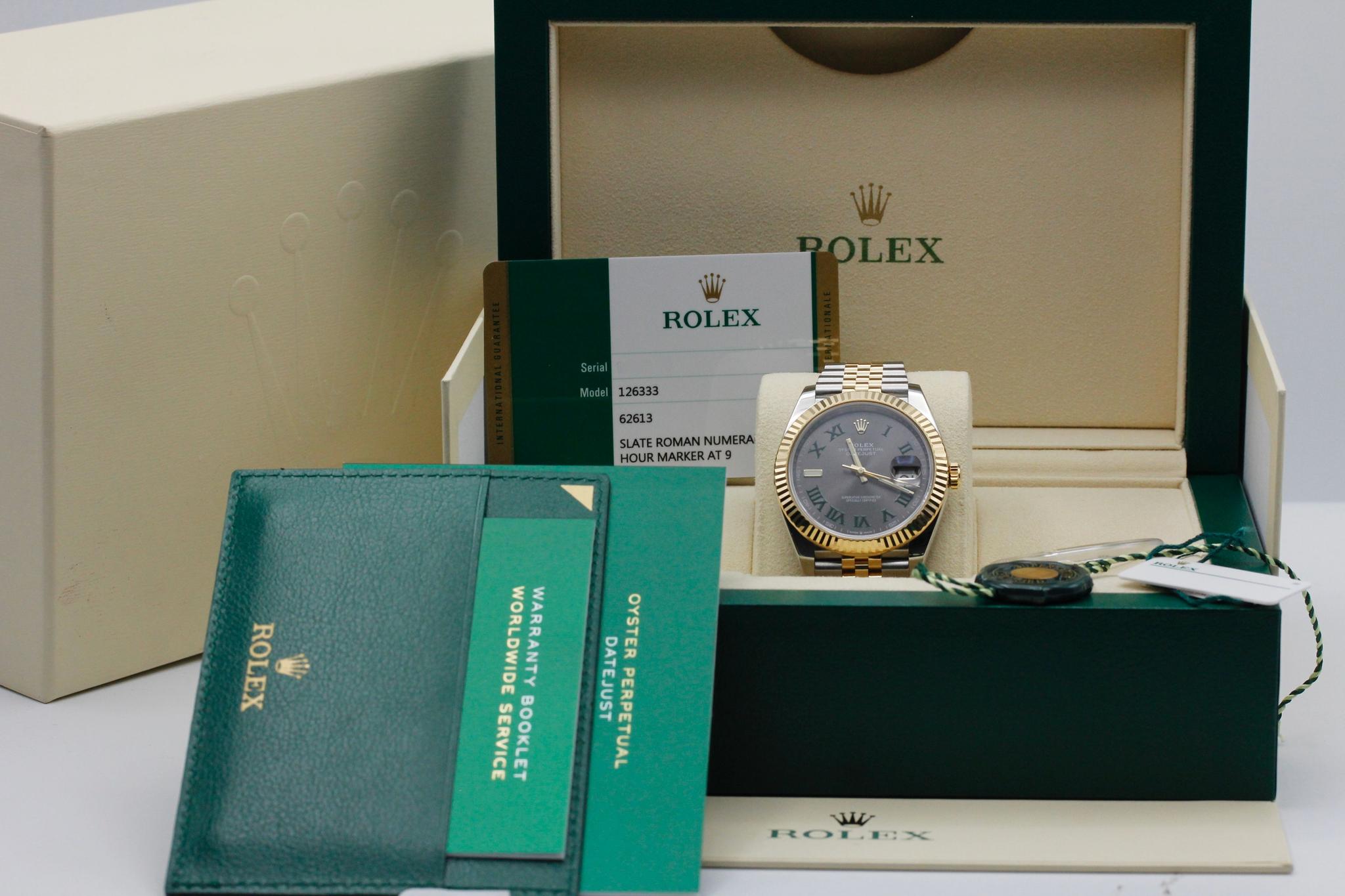 Watch Image 11