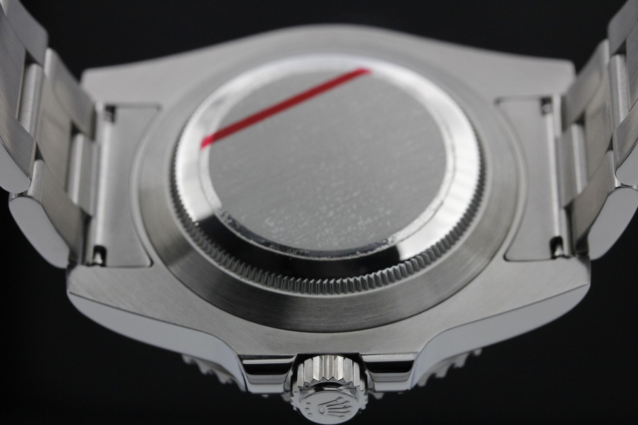 Watch Image 7