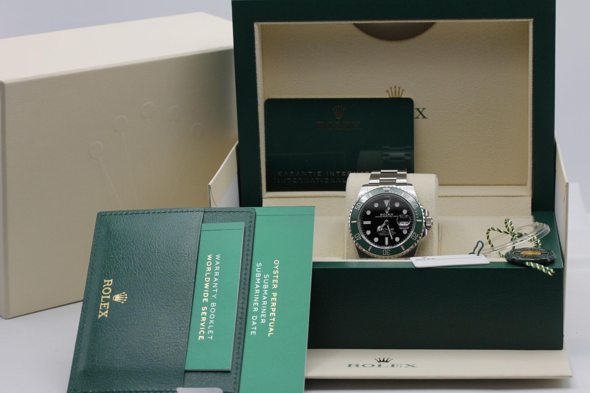 Watch Image 11