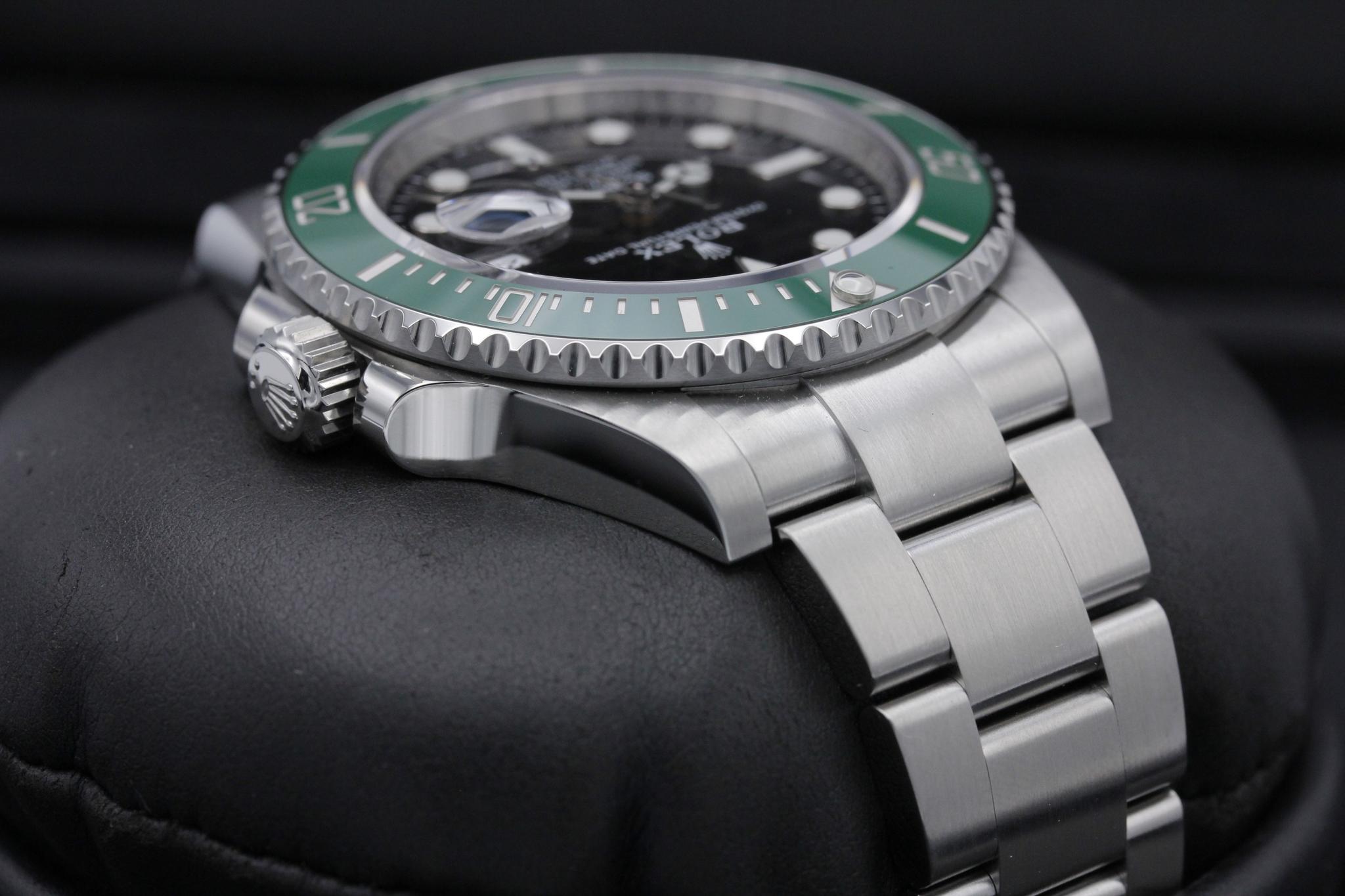 Watch Image 4