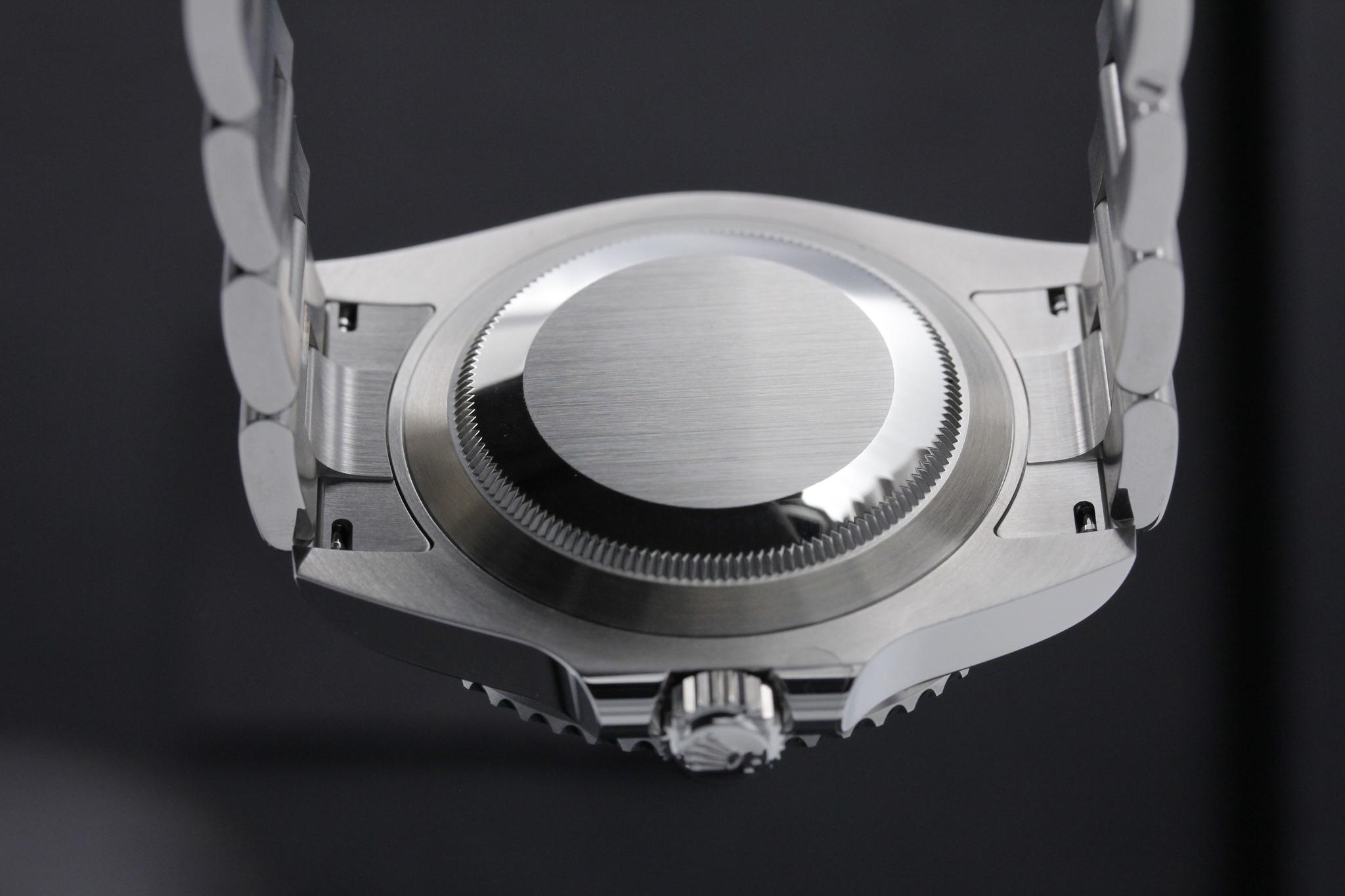 Watch Image 7
