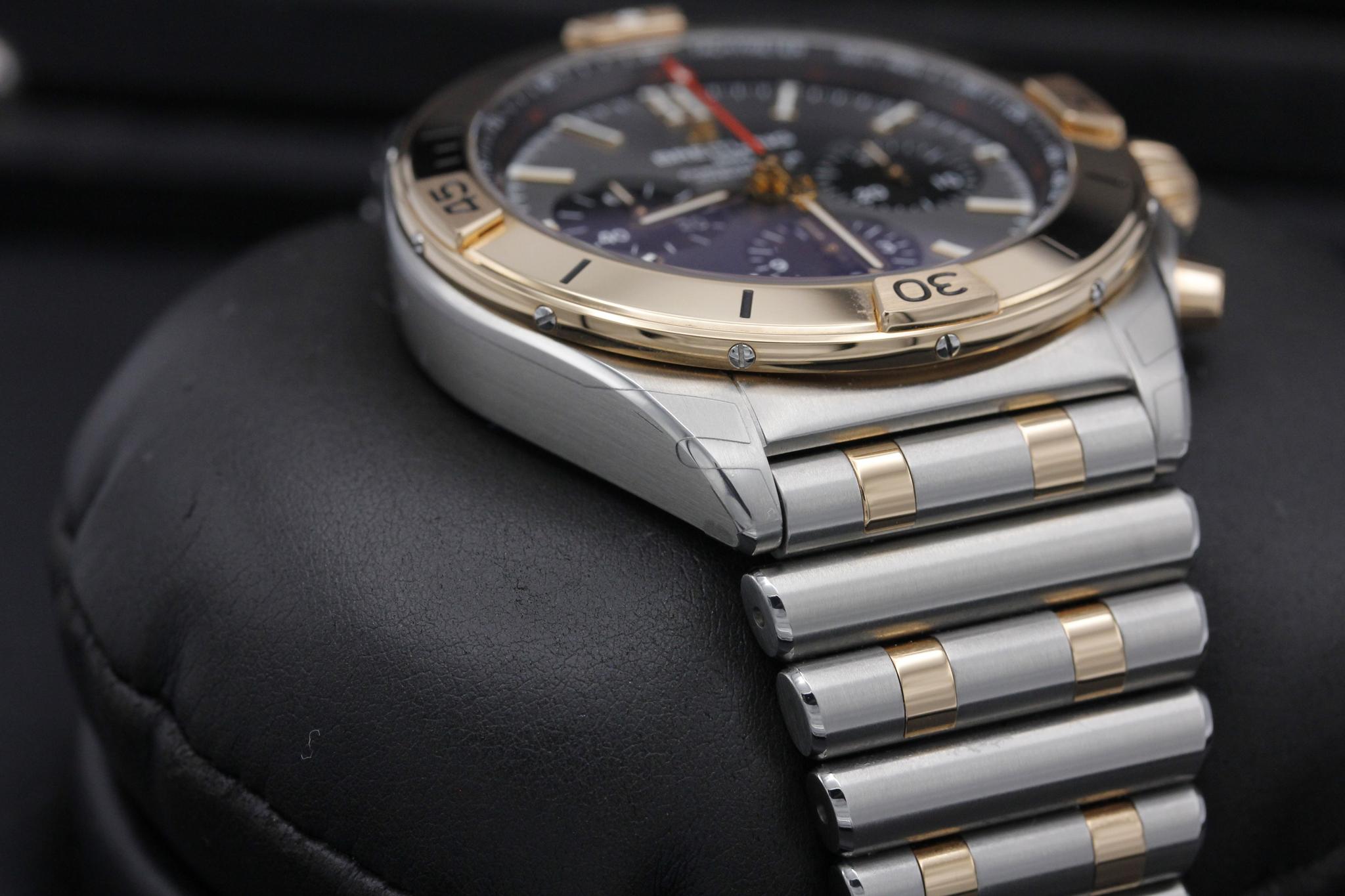 Watch Image 6