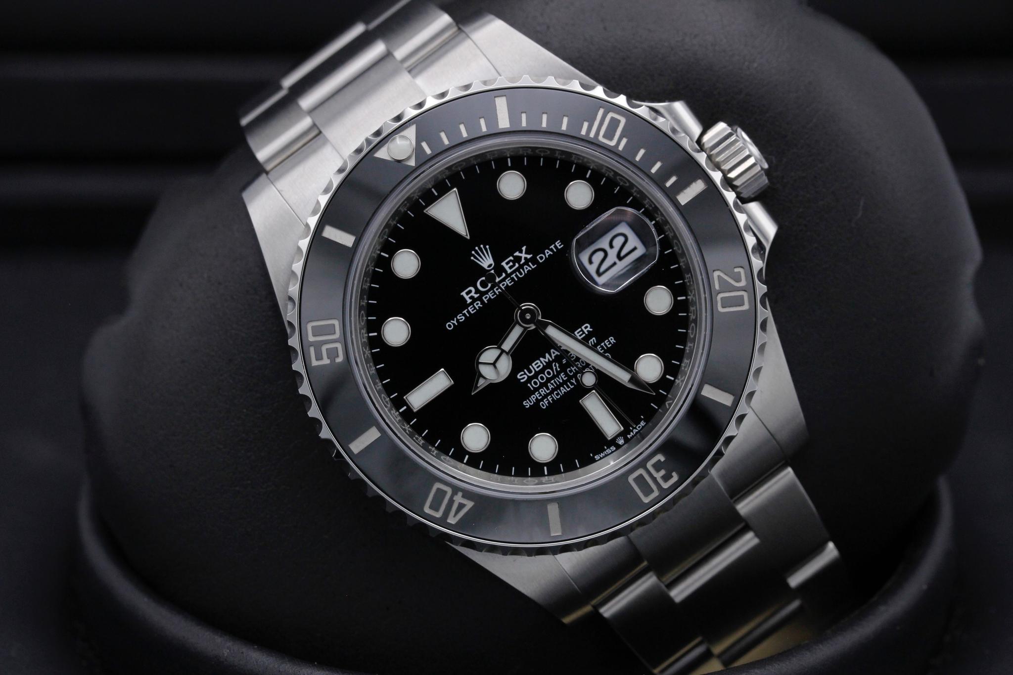 Watch Image 9
