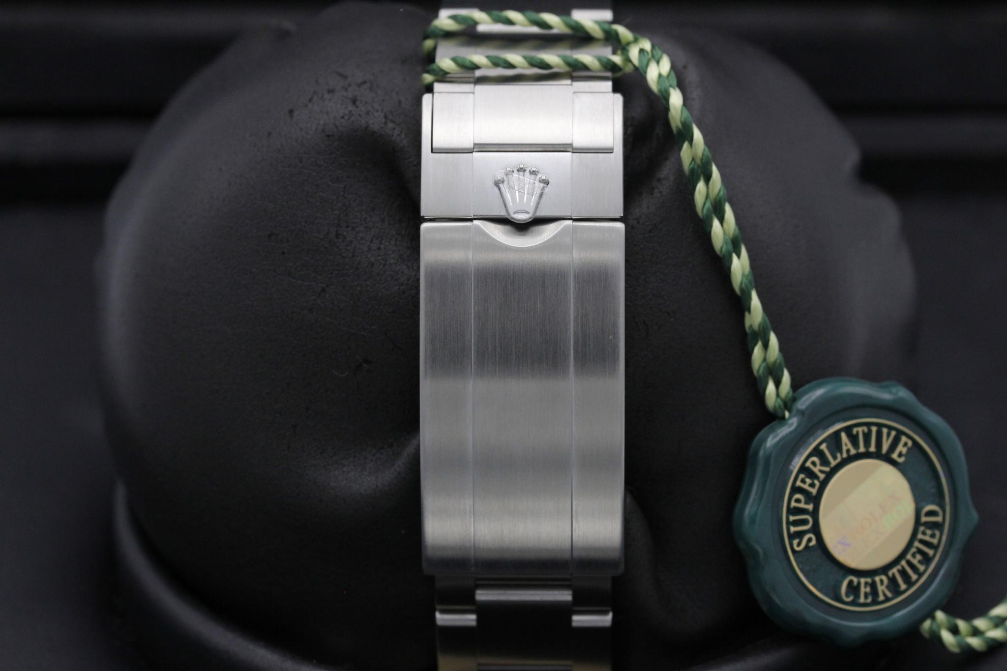 Watch Image 8