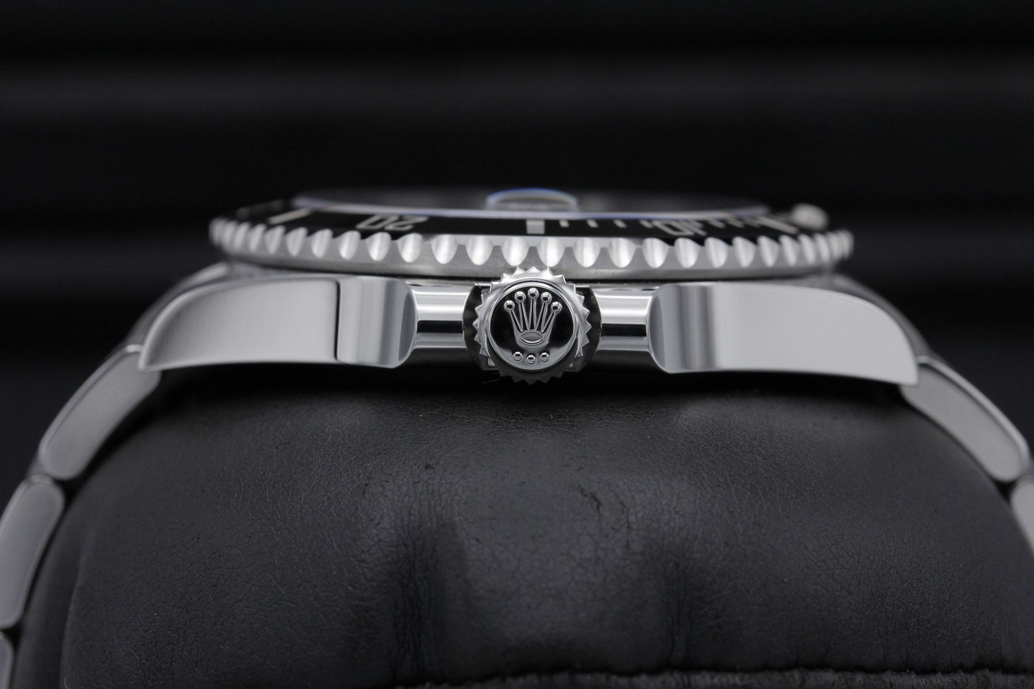 Watch Image 3