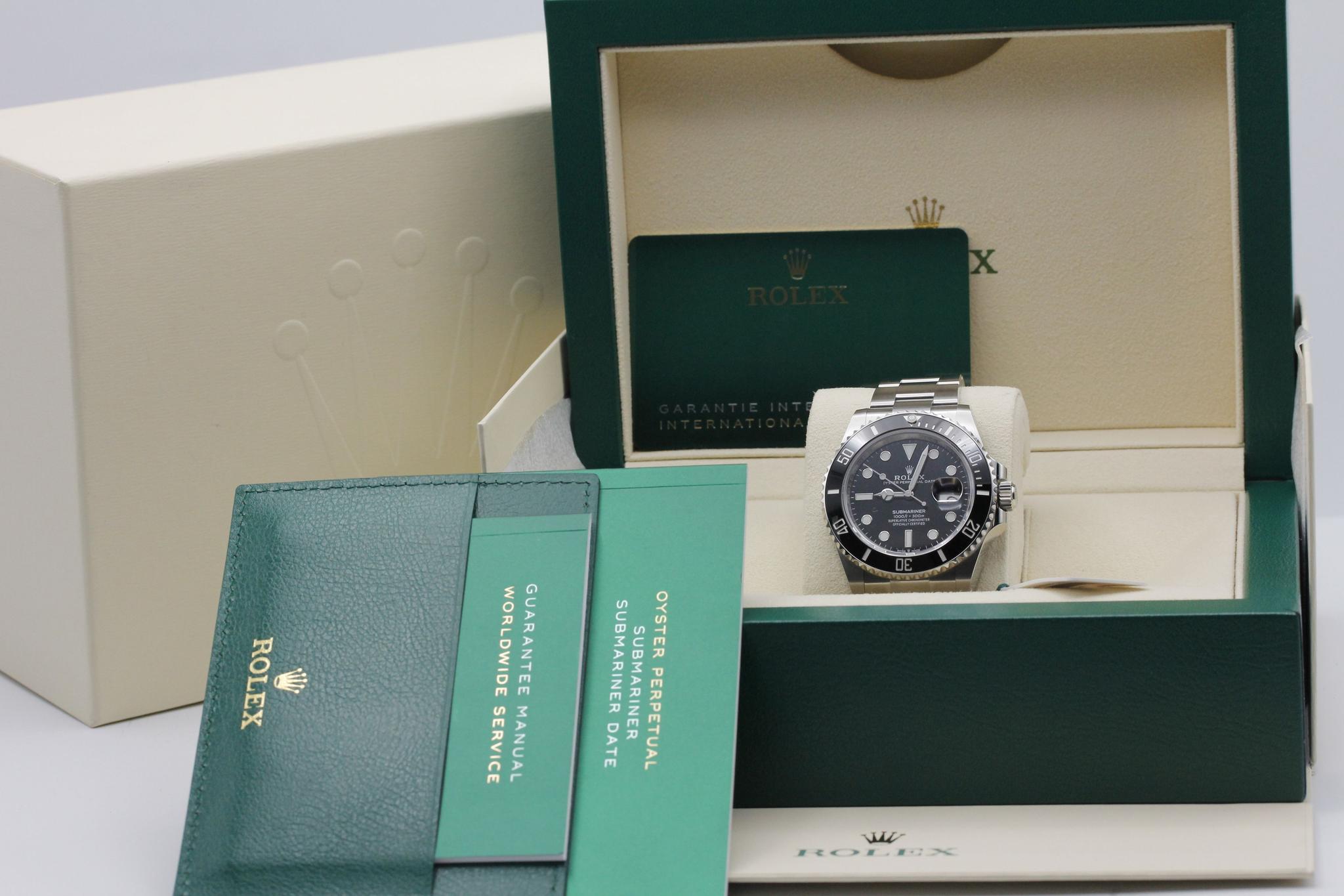 Watch Image 11