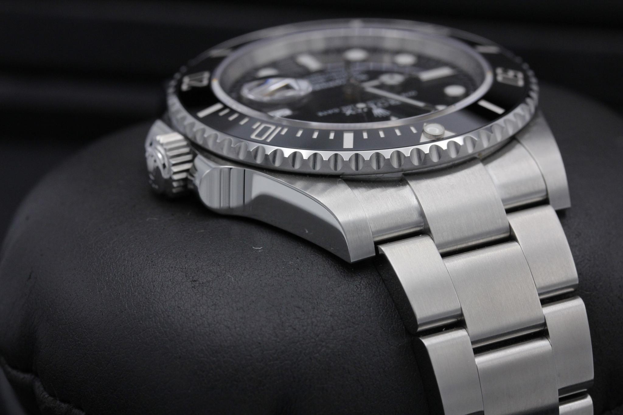 Watch Image 4