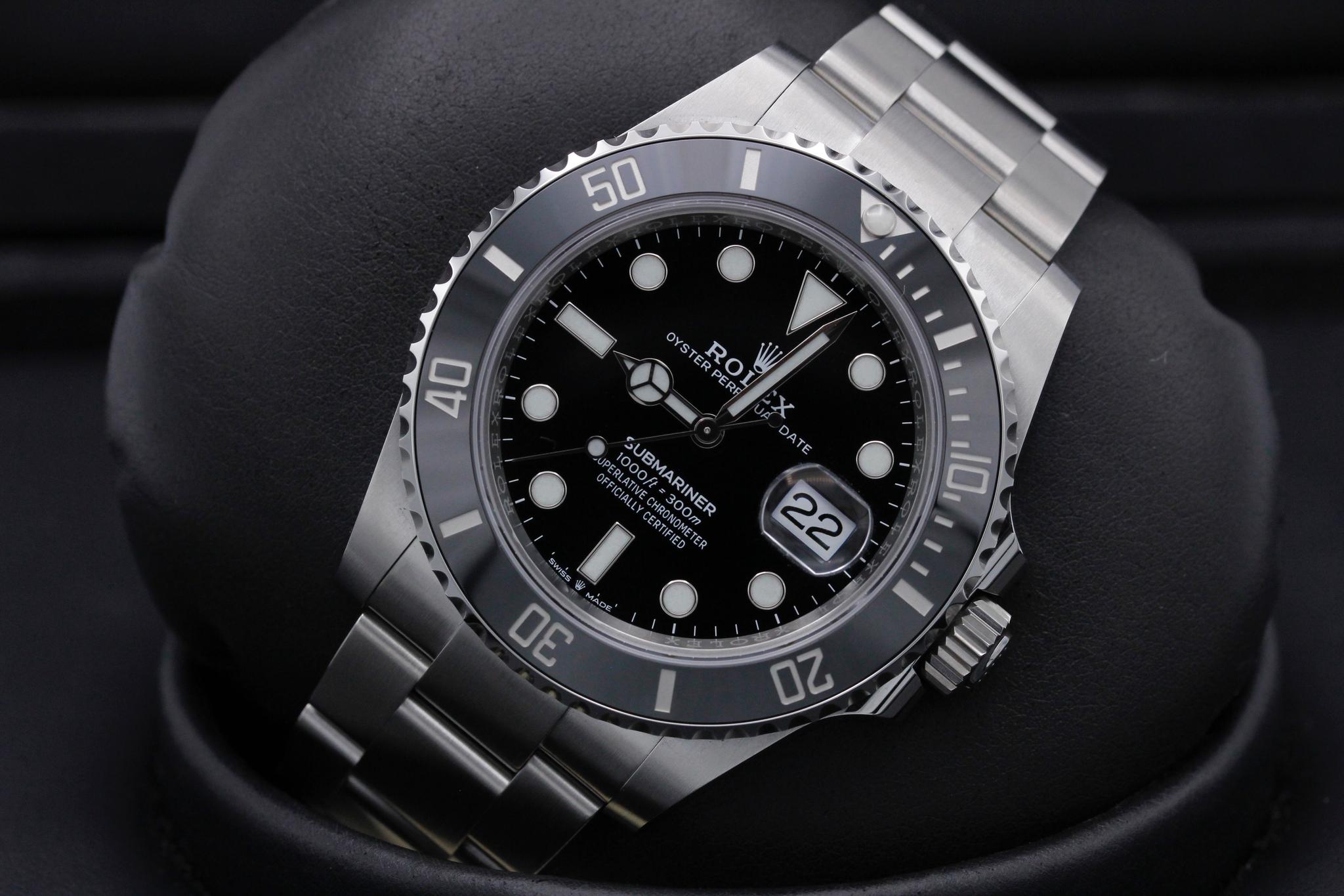 Watch Image 10