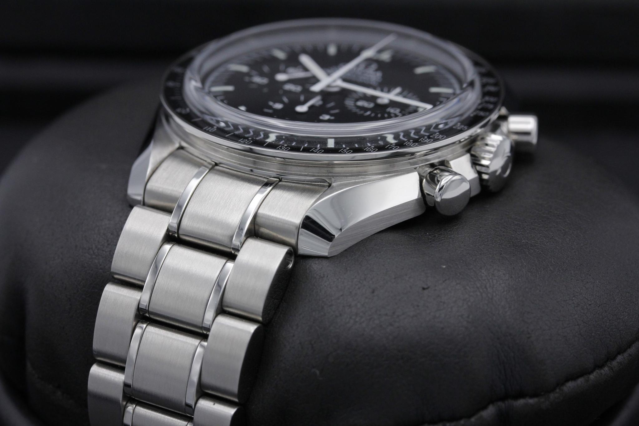 Watch Image 2