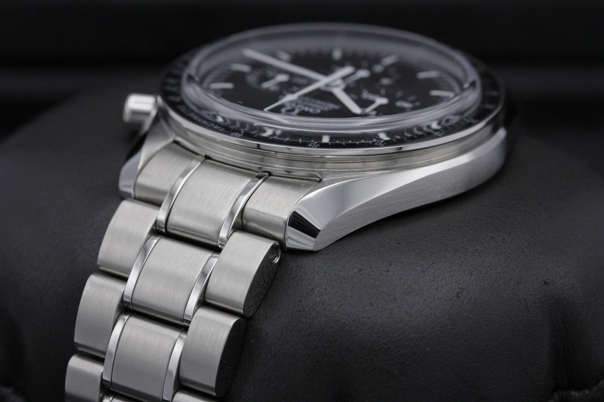 Watch Image 5