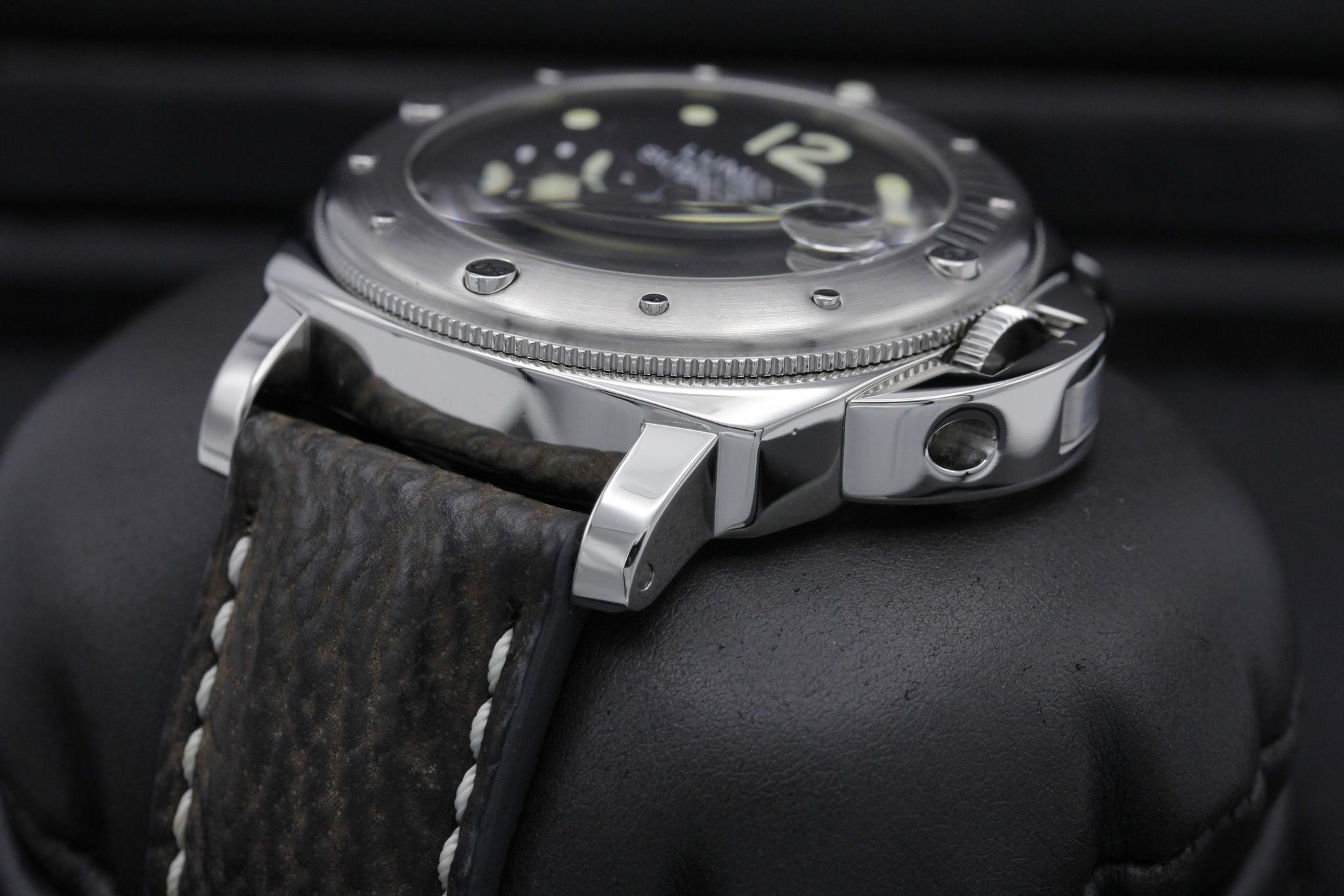 Watch Image 2