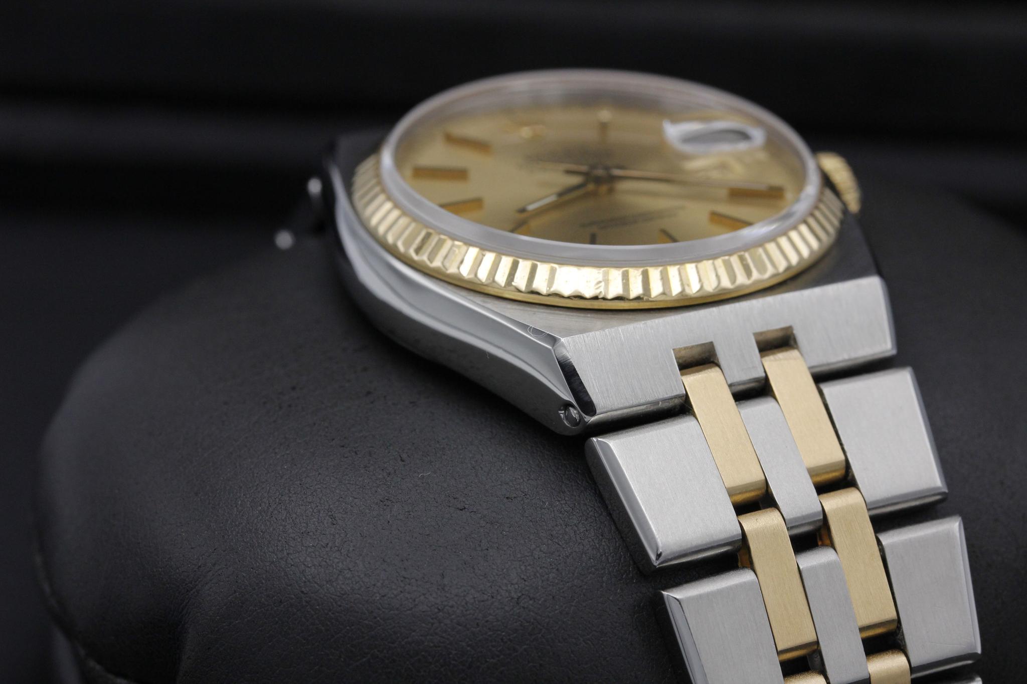 Watch Image 6