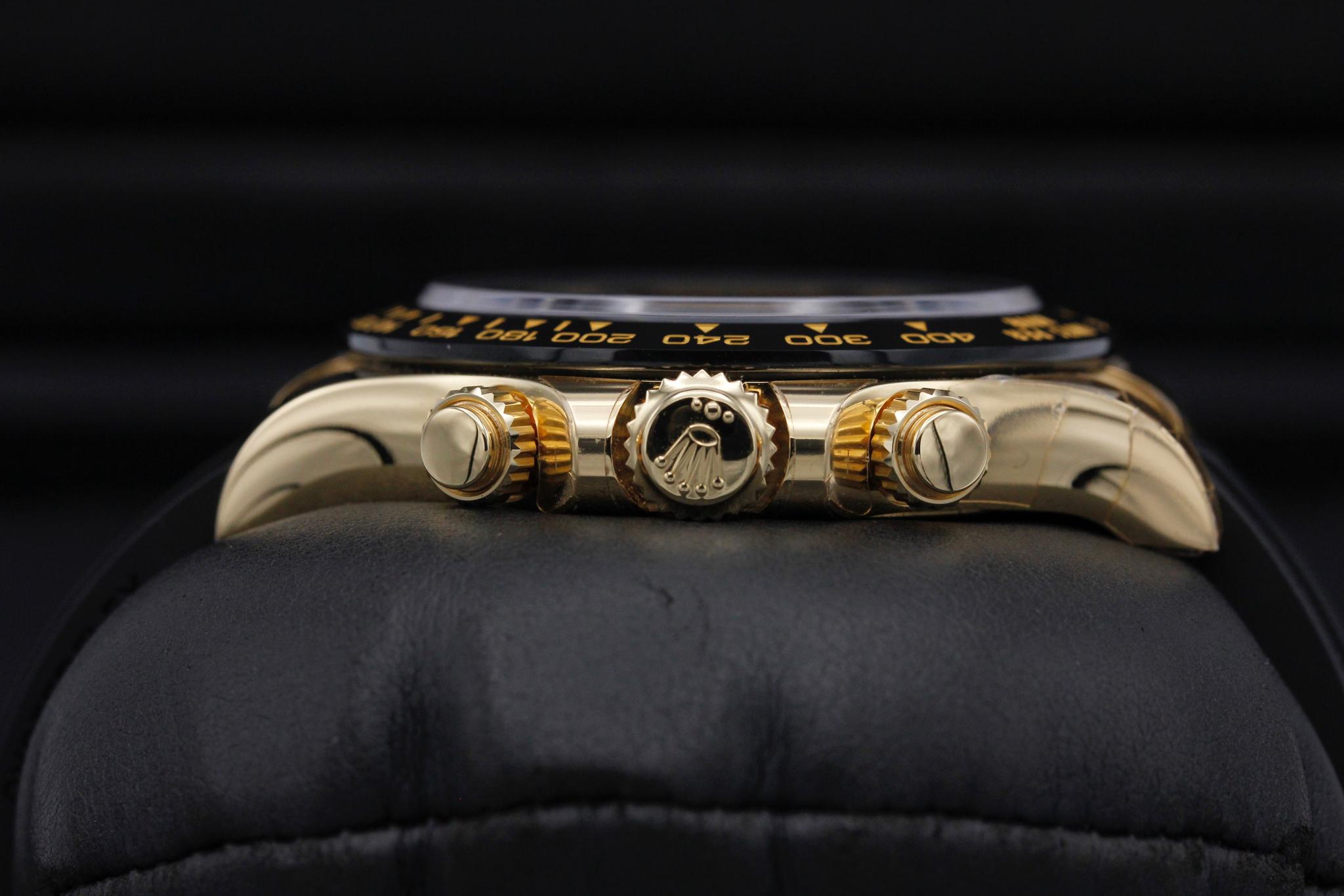 Watch Image 3