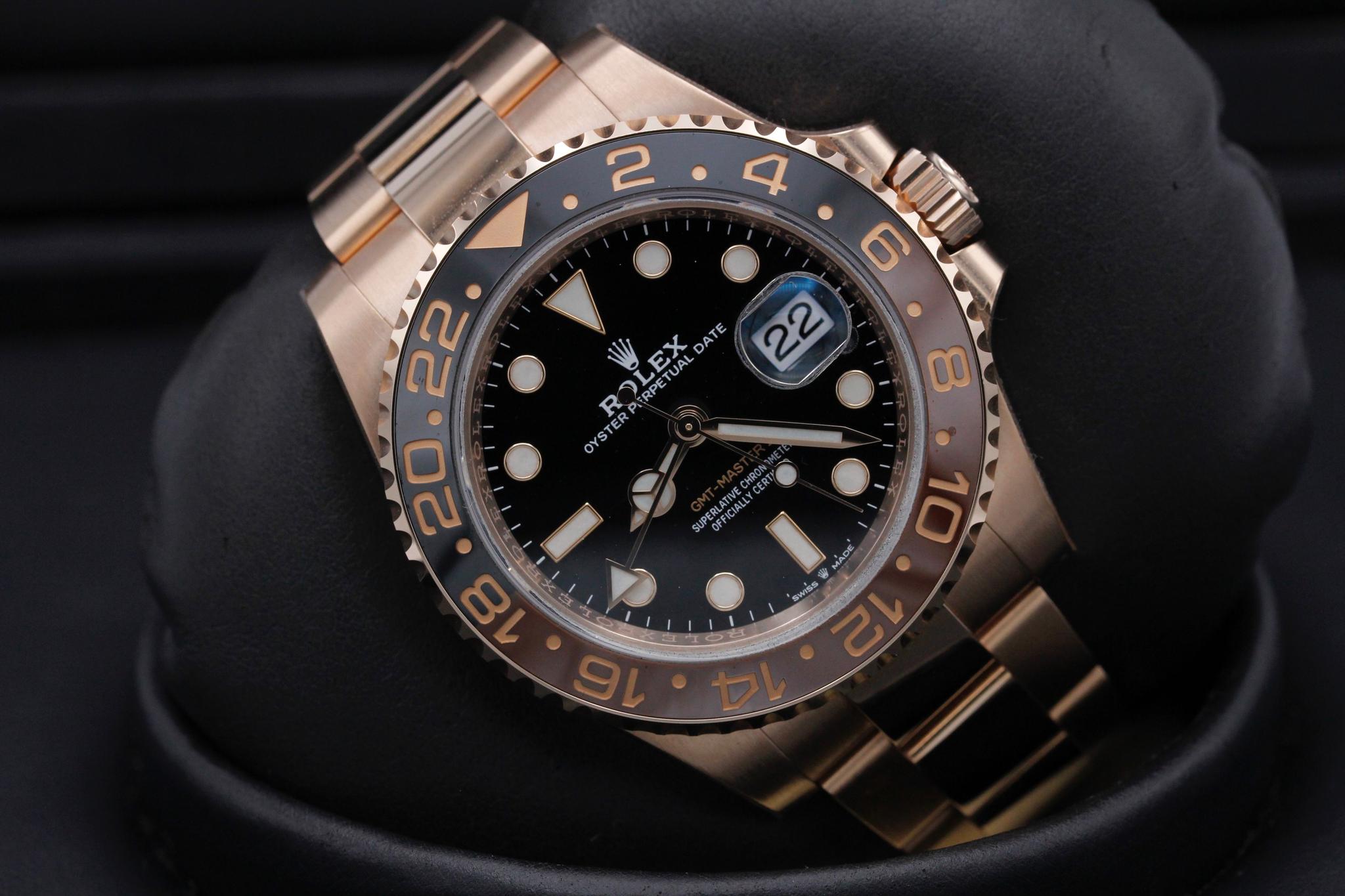 Watch Image 9