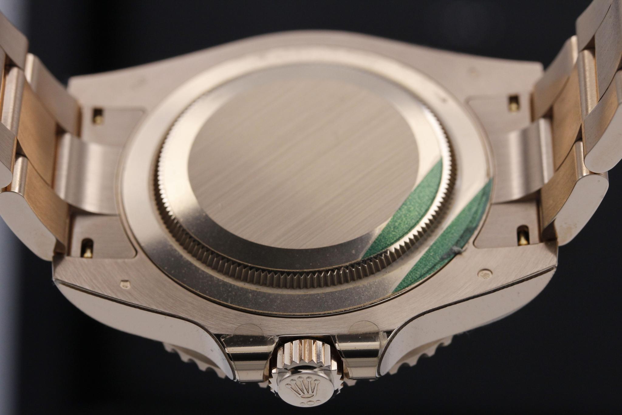 Watch Image 7