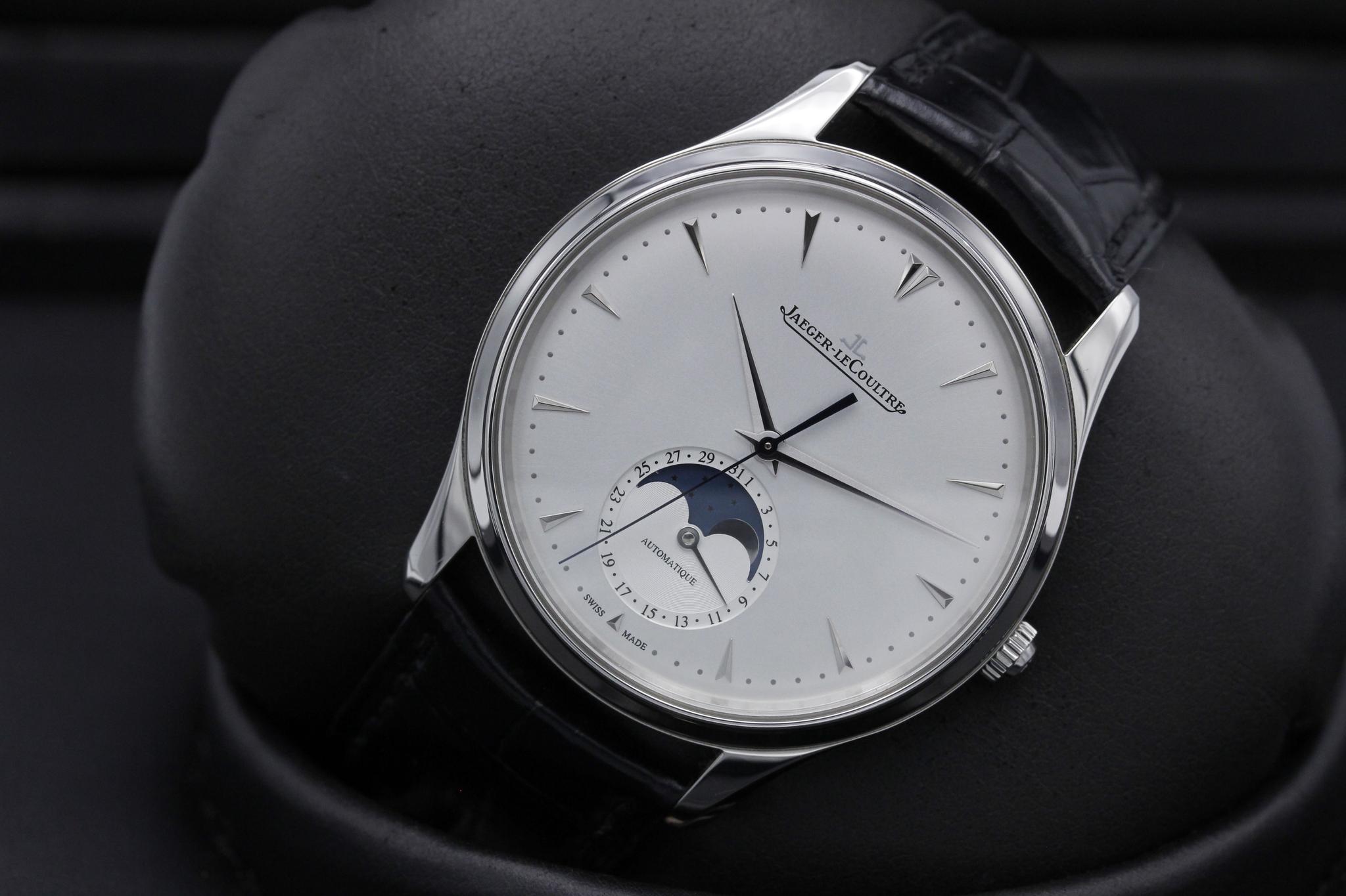 Watch Image 10