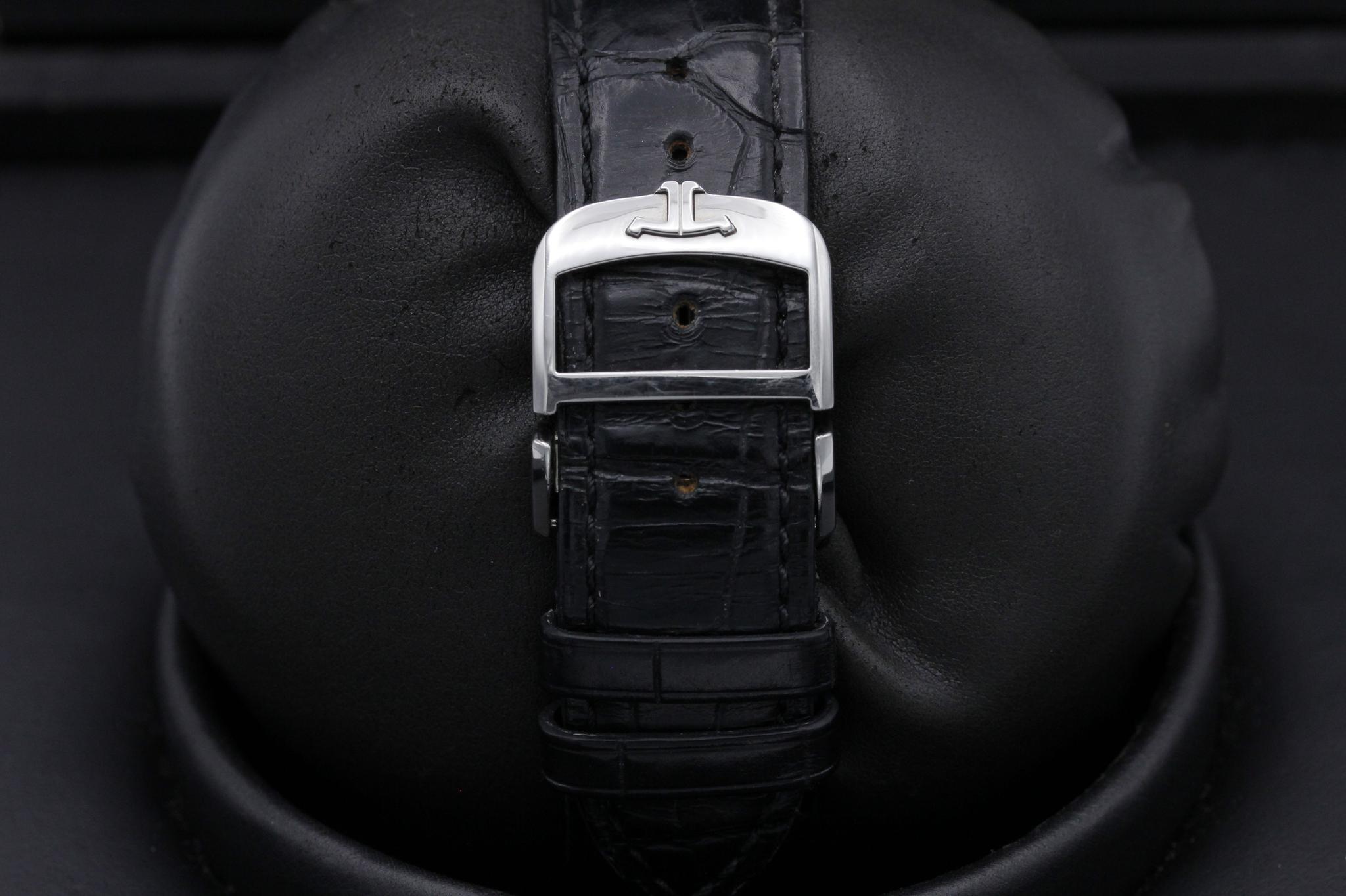 Watch Image 8