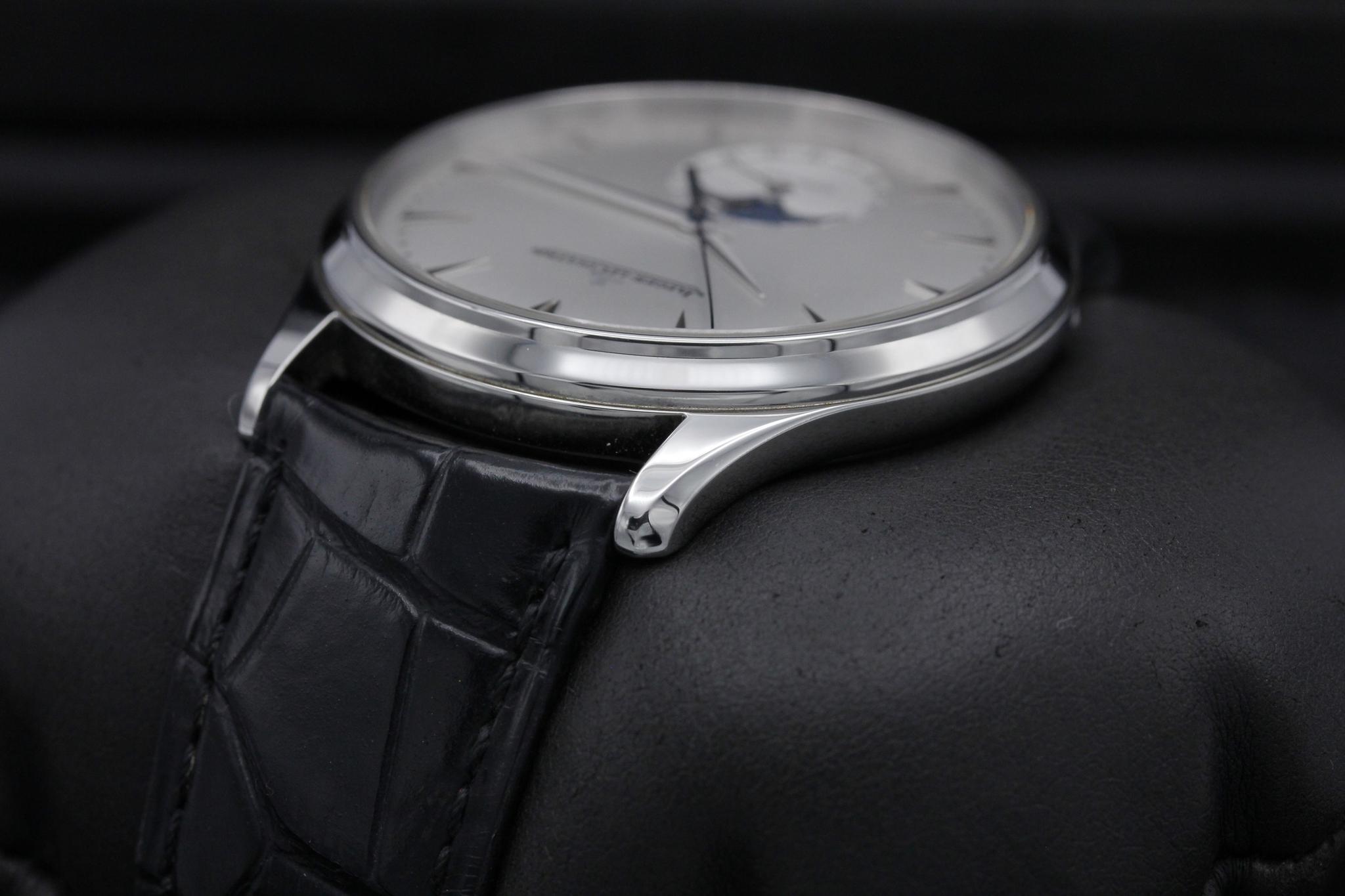 Watch Image 5