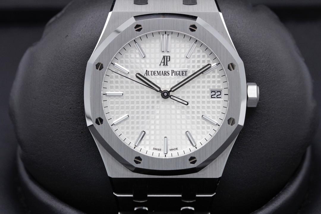 Audemars Piguet Royal Oak 15500ST.OO.1220ST.04