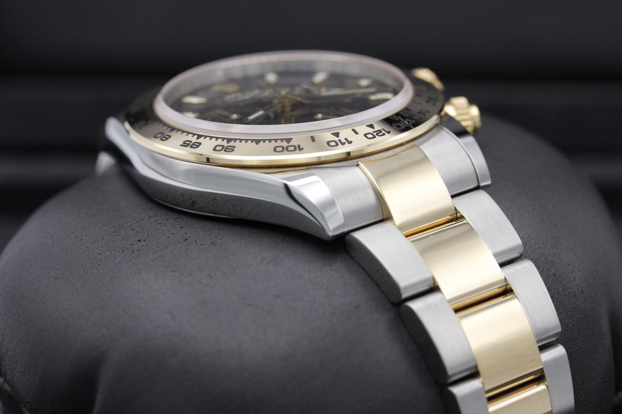 Watch Image 6