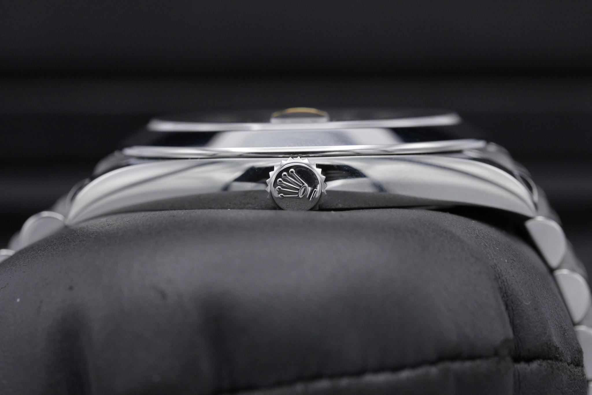 Watch Image 3