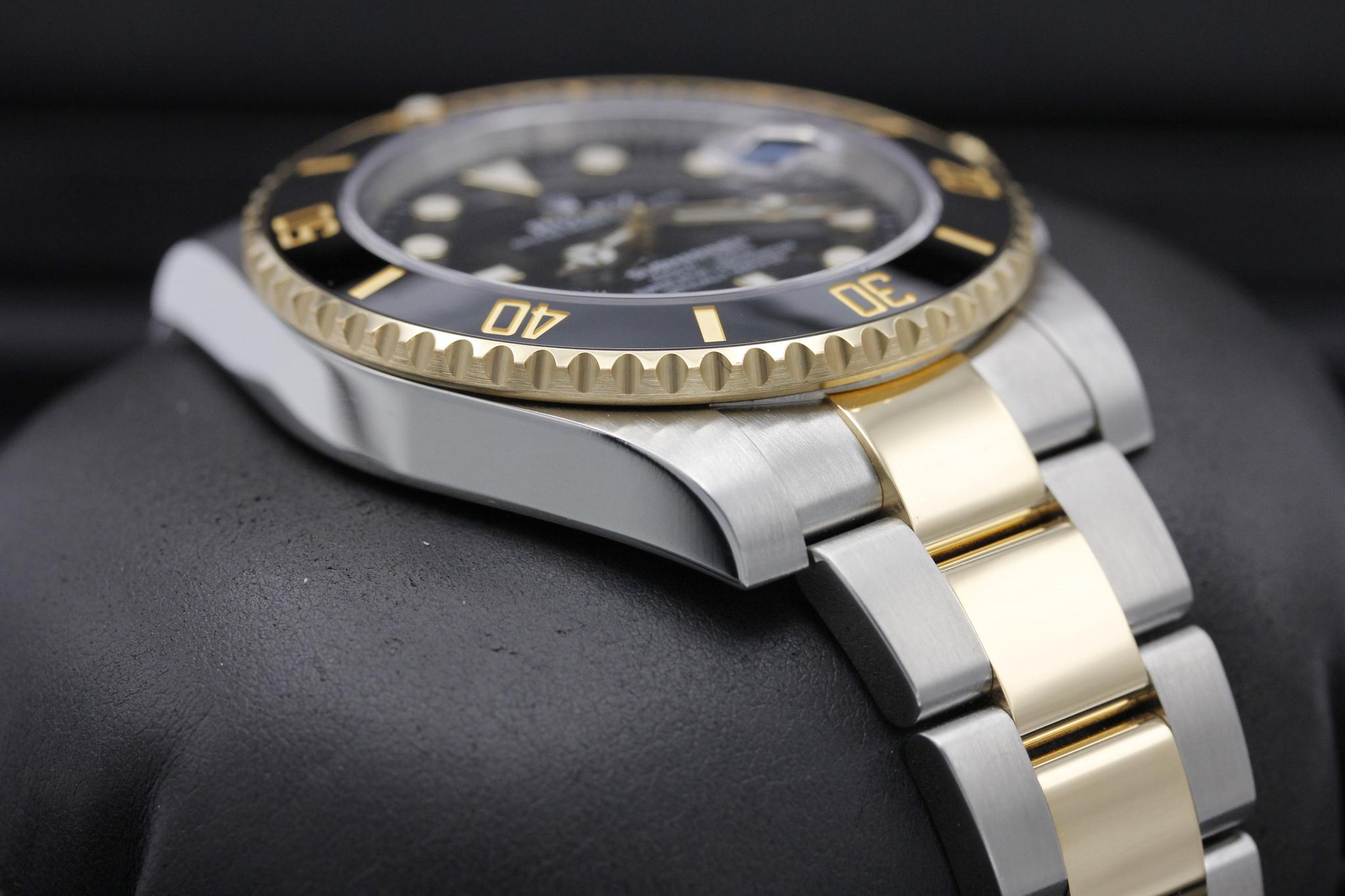 Watch Image 6
