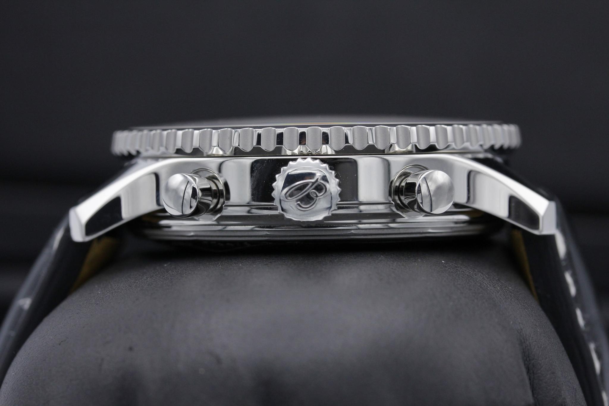 Watch Image 3